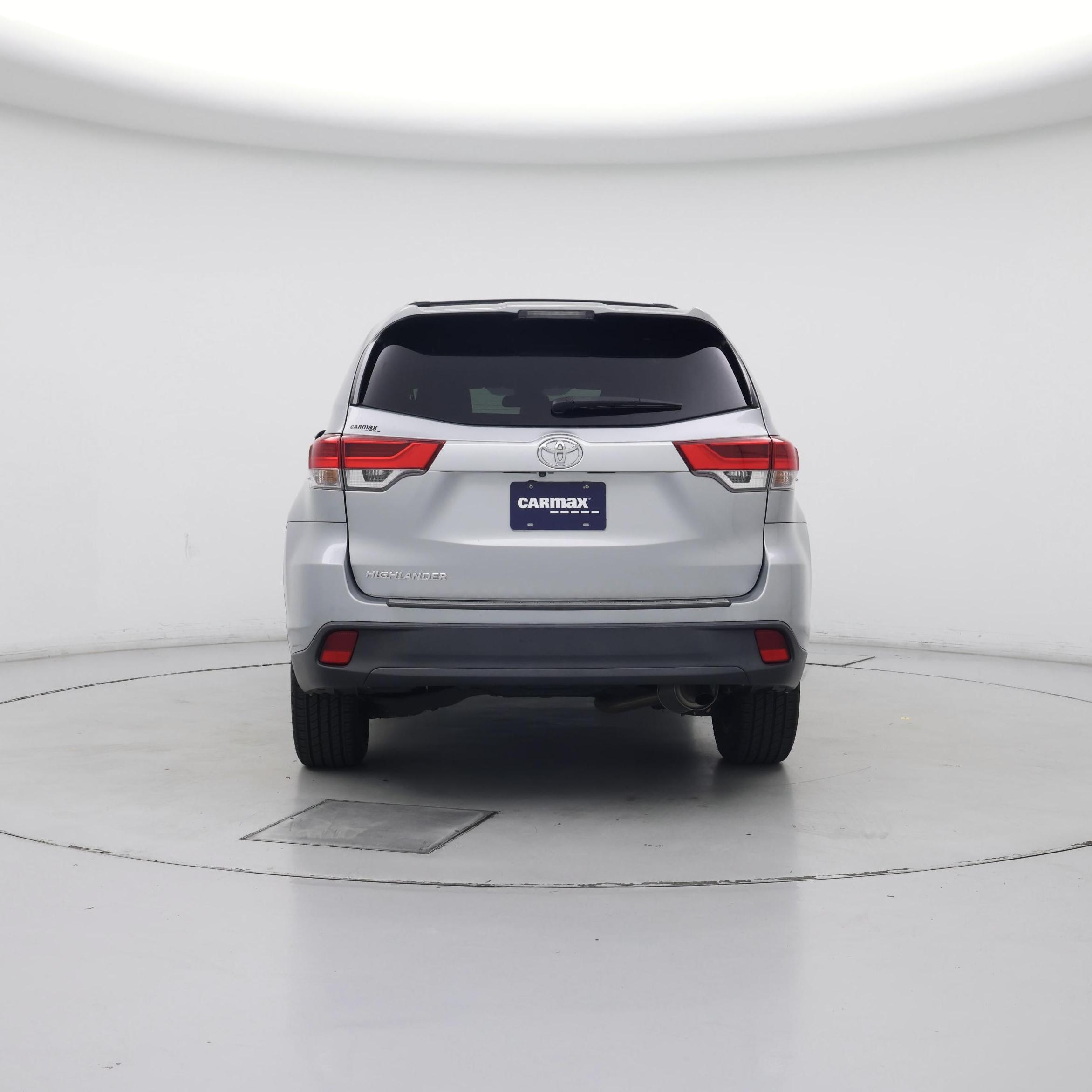 Thumbnail: 2017 Toyota Highlander - 6