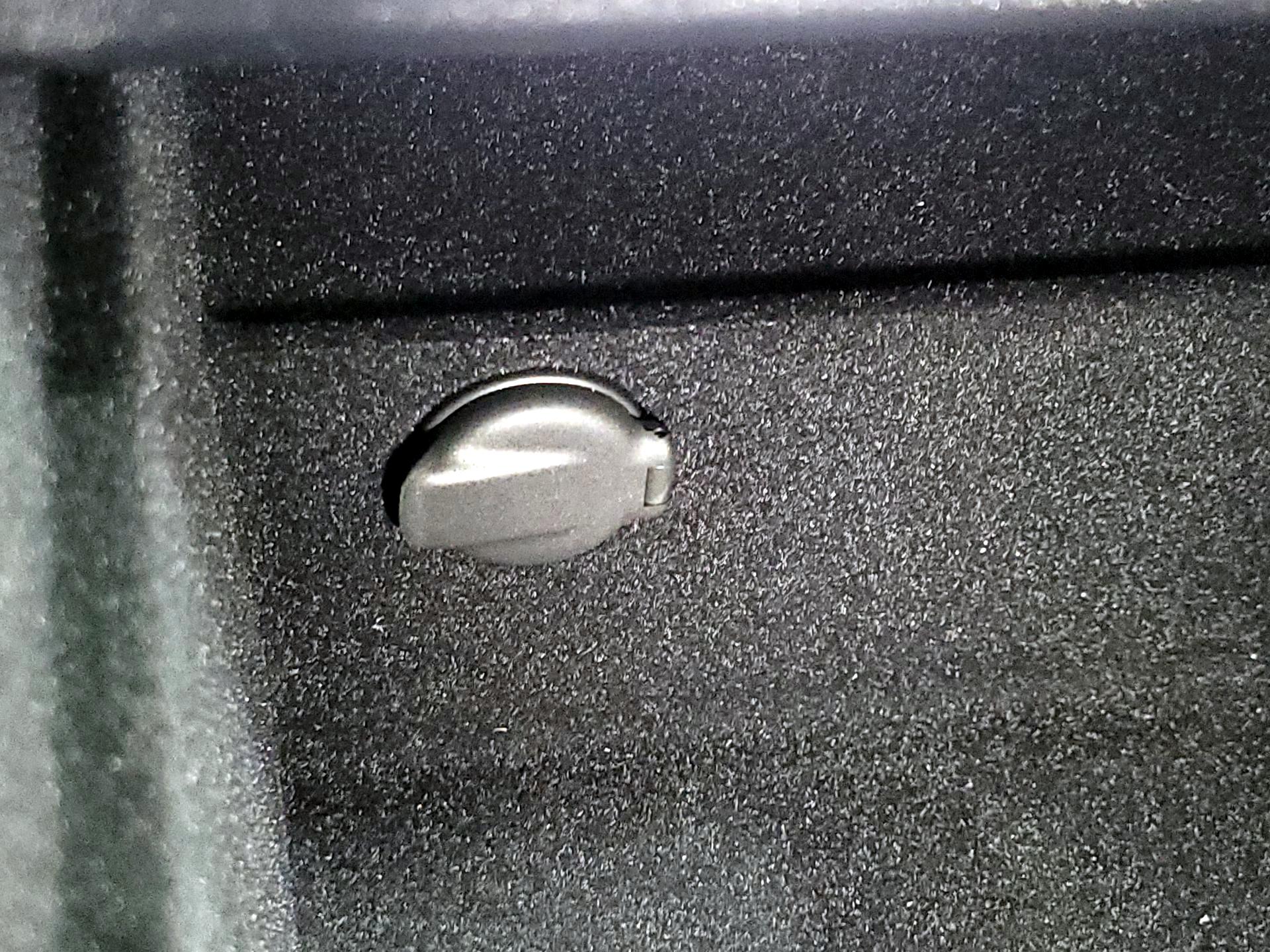 Thumbnail: 2025 Tesla Model 3 - 17