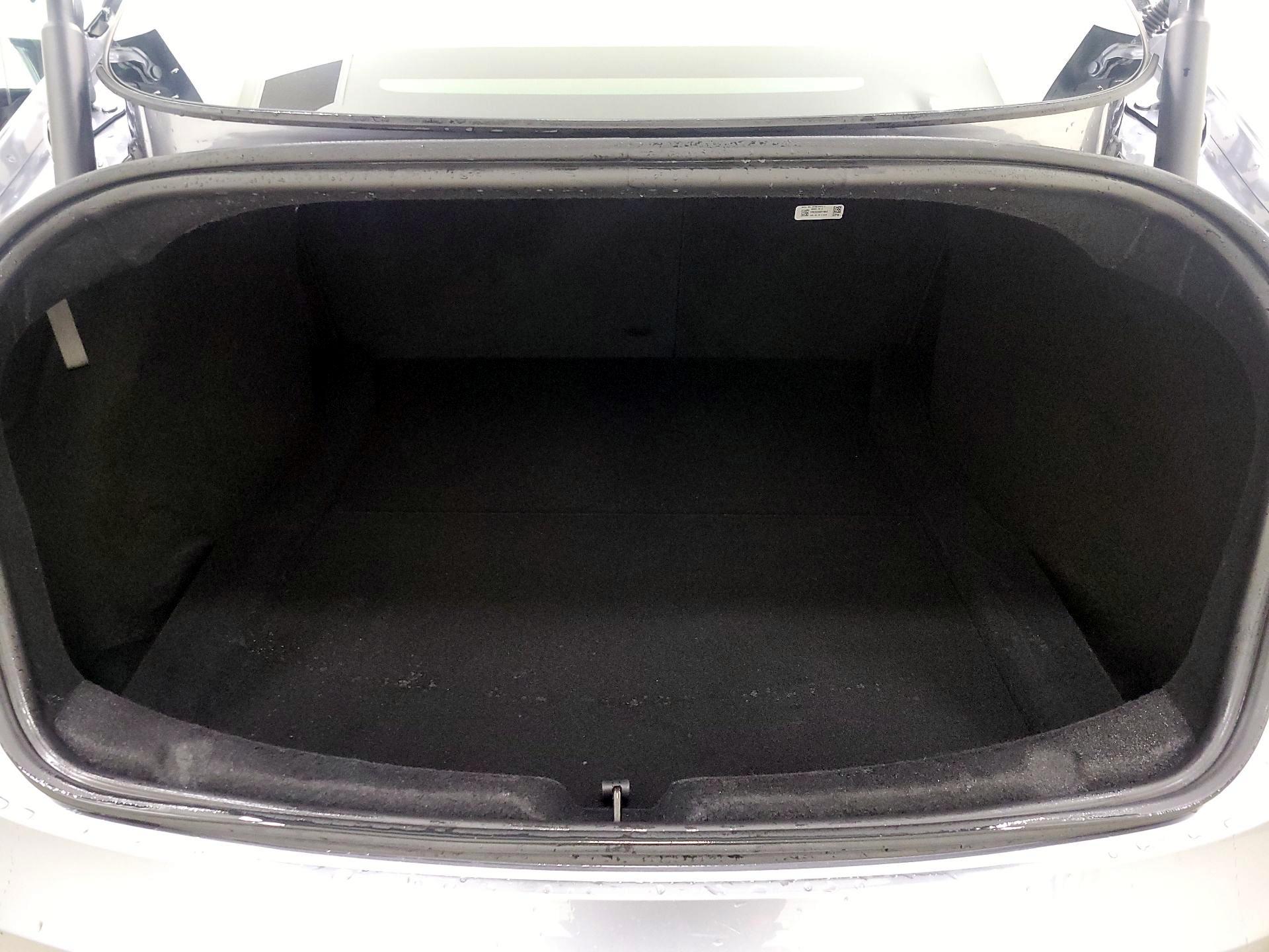 Thumbnail: 2025 Tesla Model 3 - 19