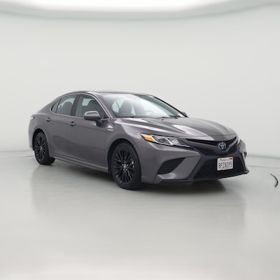 2020 Toyota Camry Hybrid SE