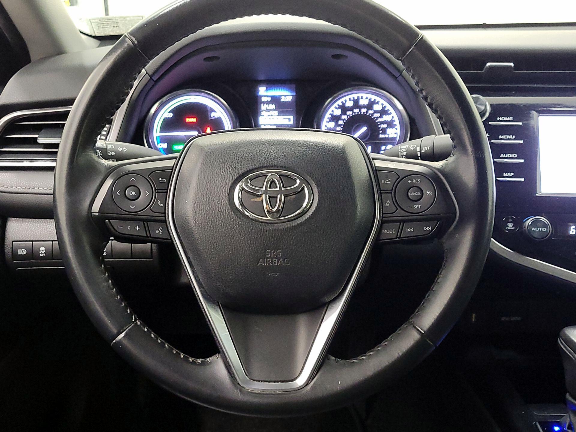 Thumbnail: 2020 Toyota Camry - 10