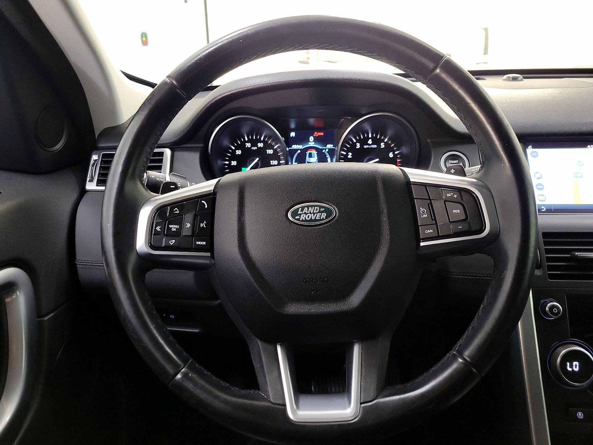 Thumbnail: 2019 Land Rover Discovery Sport - 10