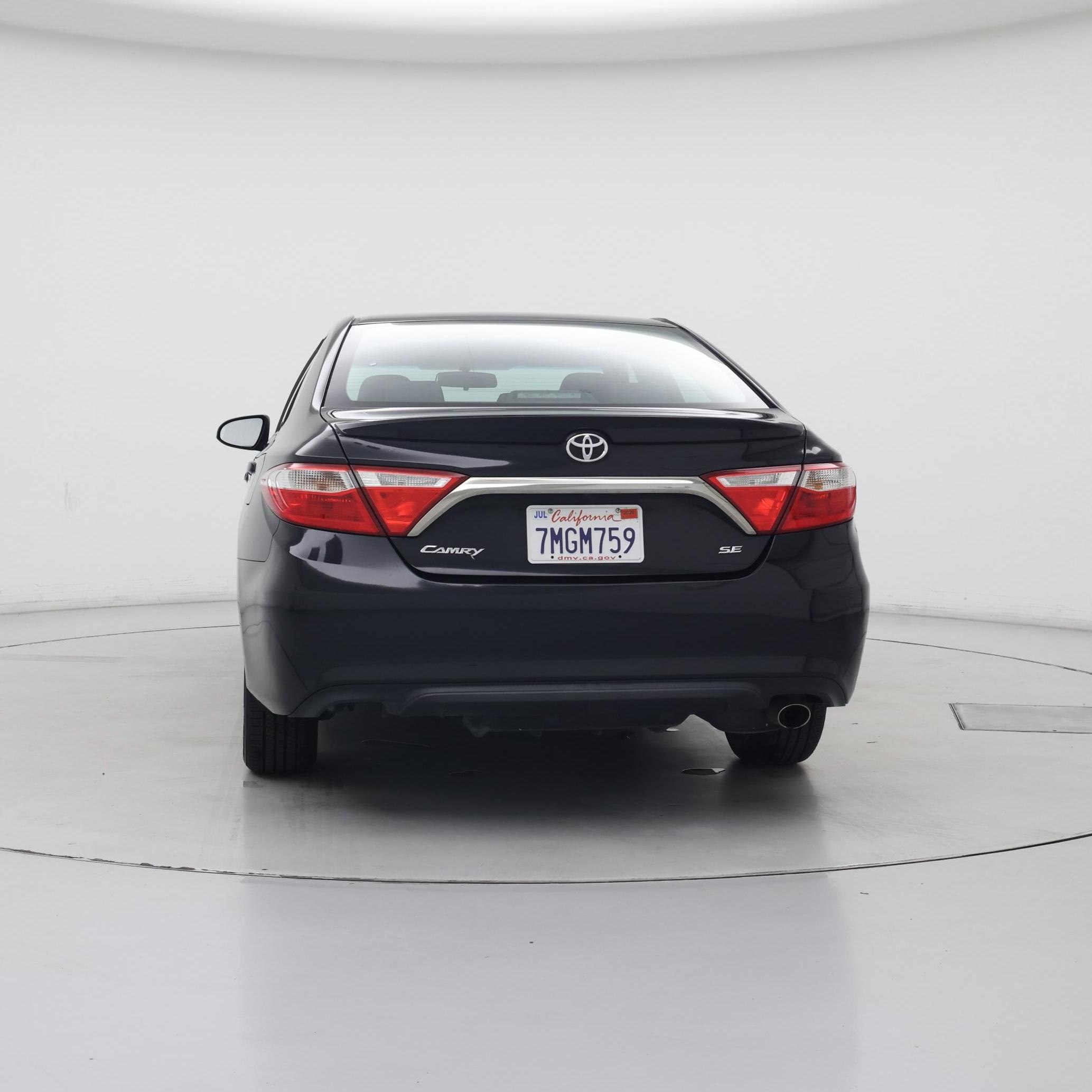 Thumbnail: 2015 Toyota Camry - 6