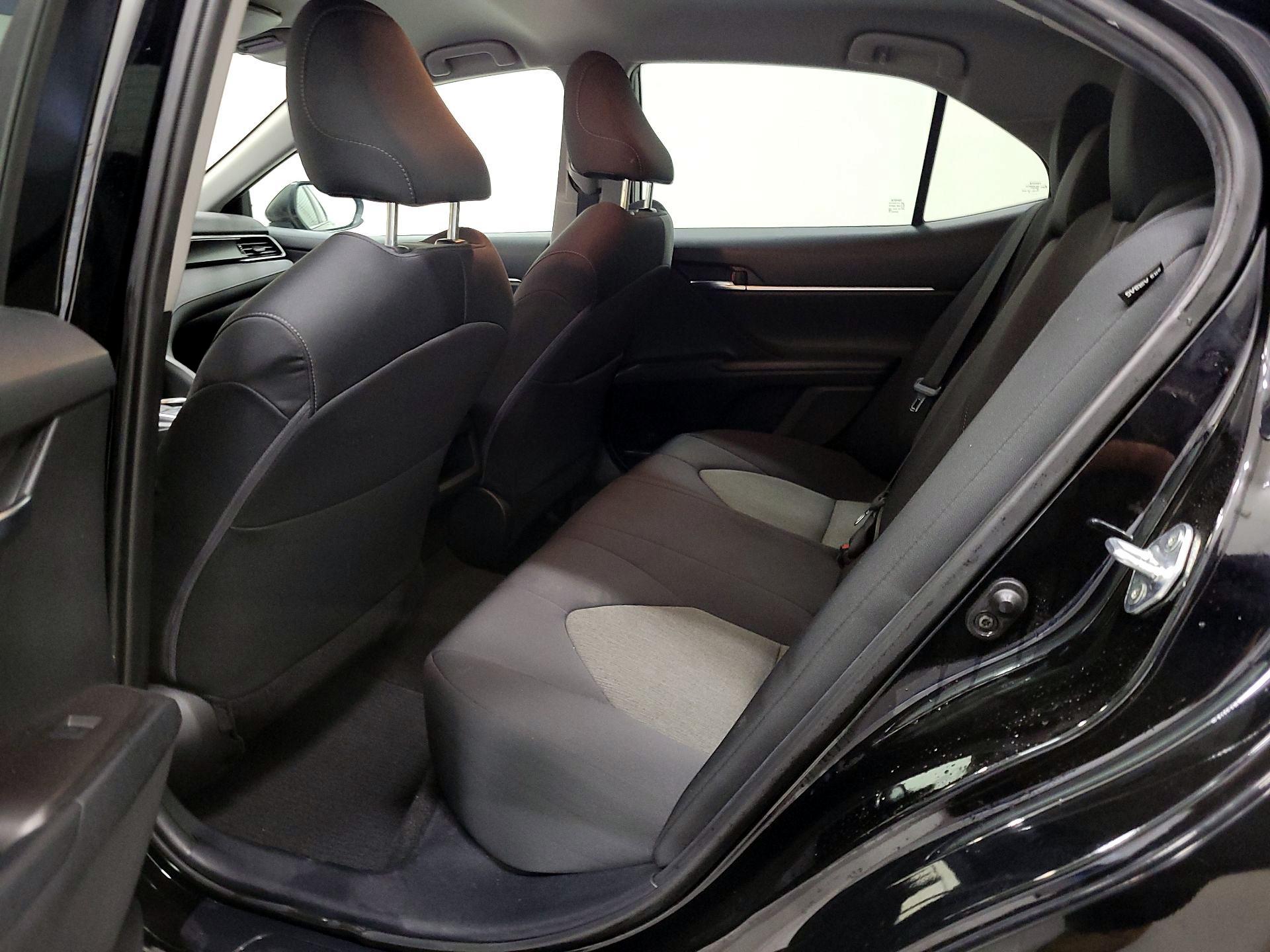 Thumbnail: 2022 Toyota Camry - 19