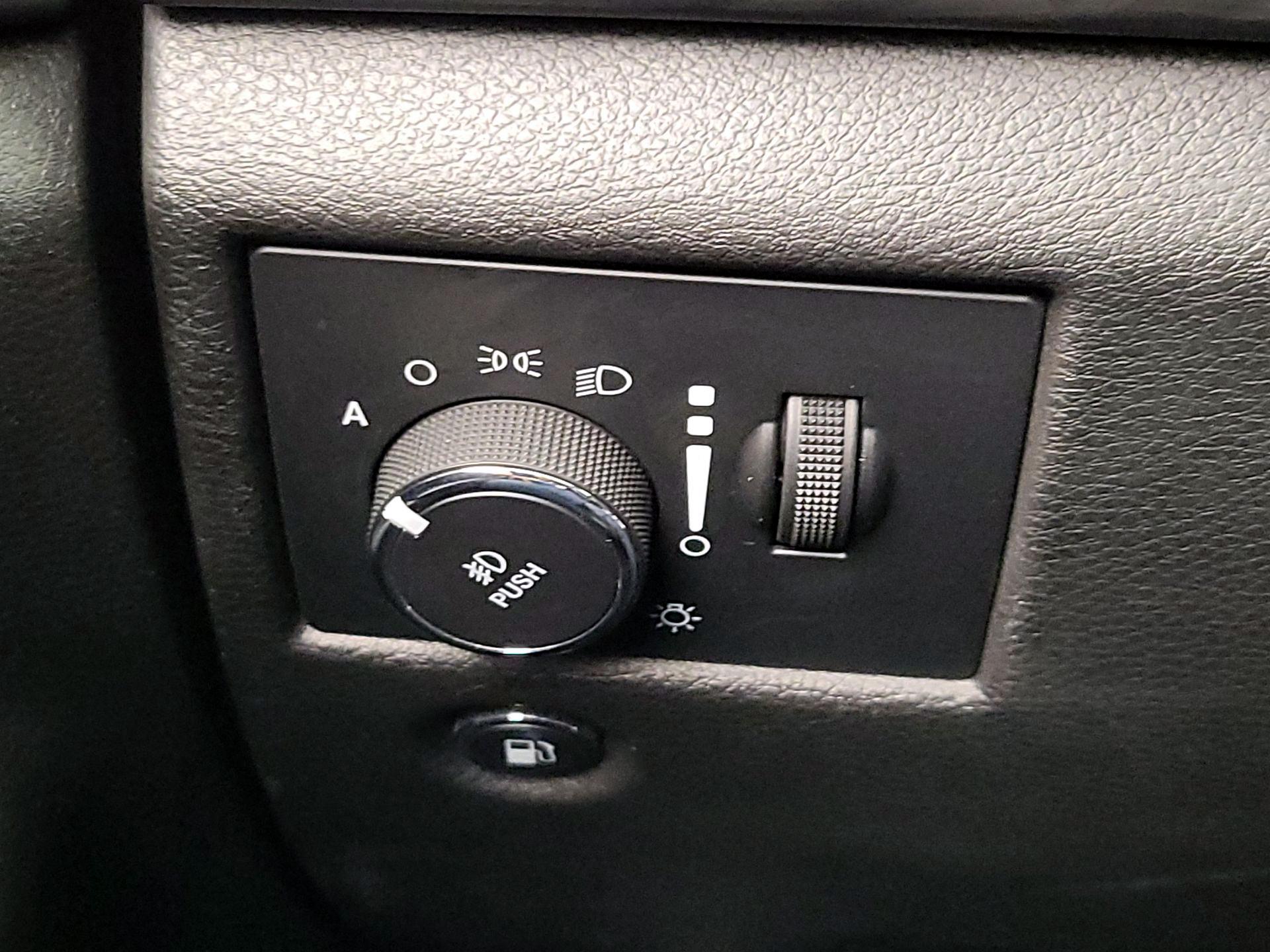 Thumbnail: 2021 Jeep Grand Cherokee - 13