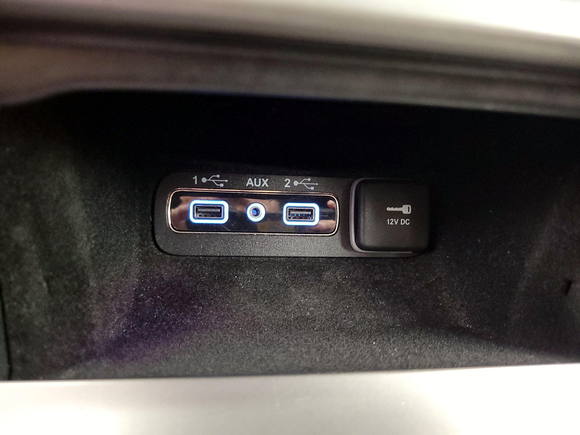 Thumbnail: 2021 Jeep Grand Cherokee - 19