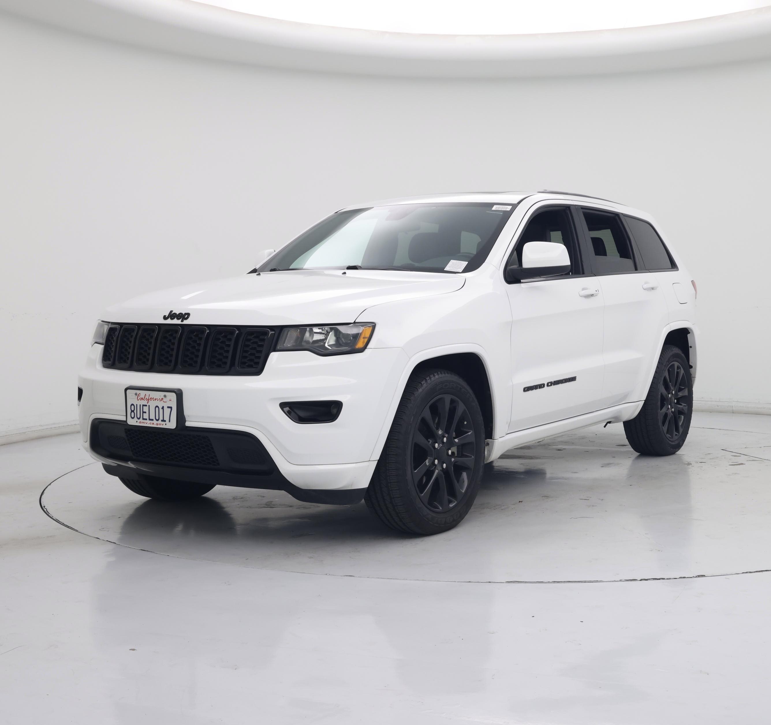 Thumbnail: 2021 Jeep Grand Cherokee - 4