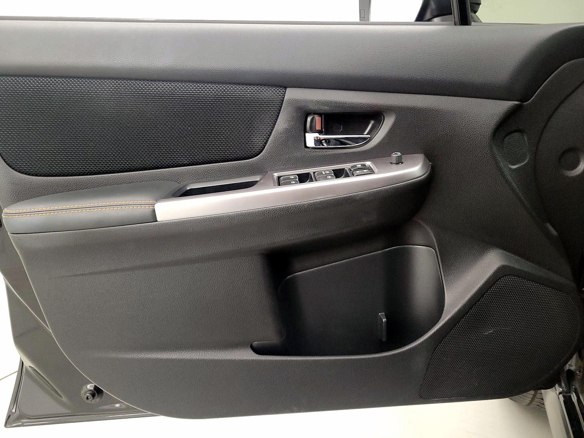 Thumbnail: 2017 Subaru Crosstrek - 12