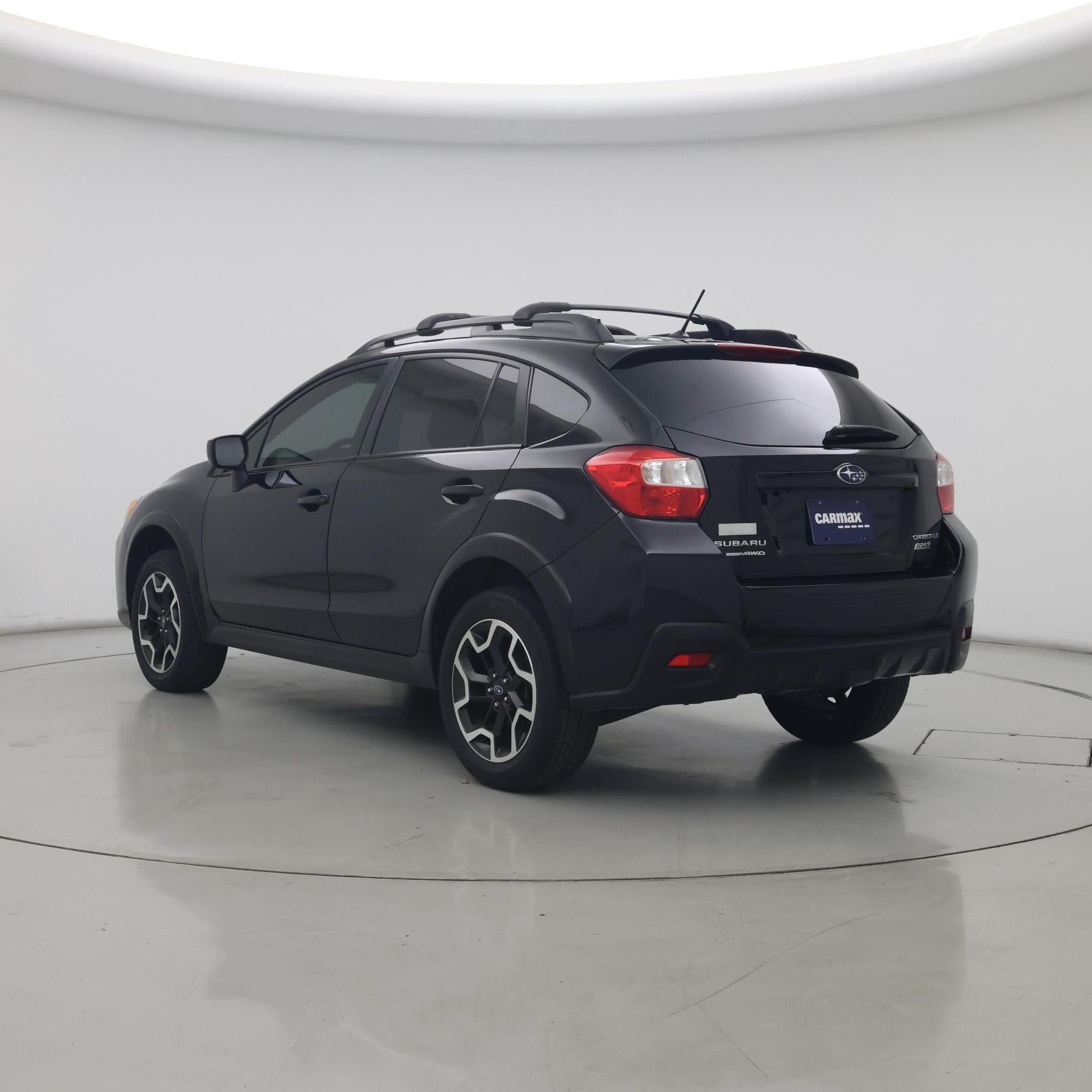 Thumbnail: 2017 Subaru Crosstrek - 2