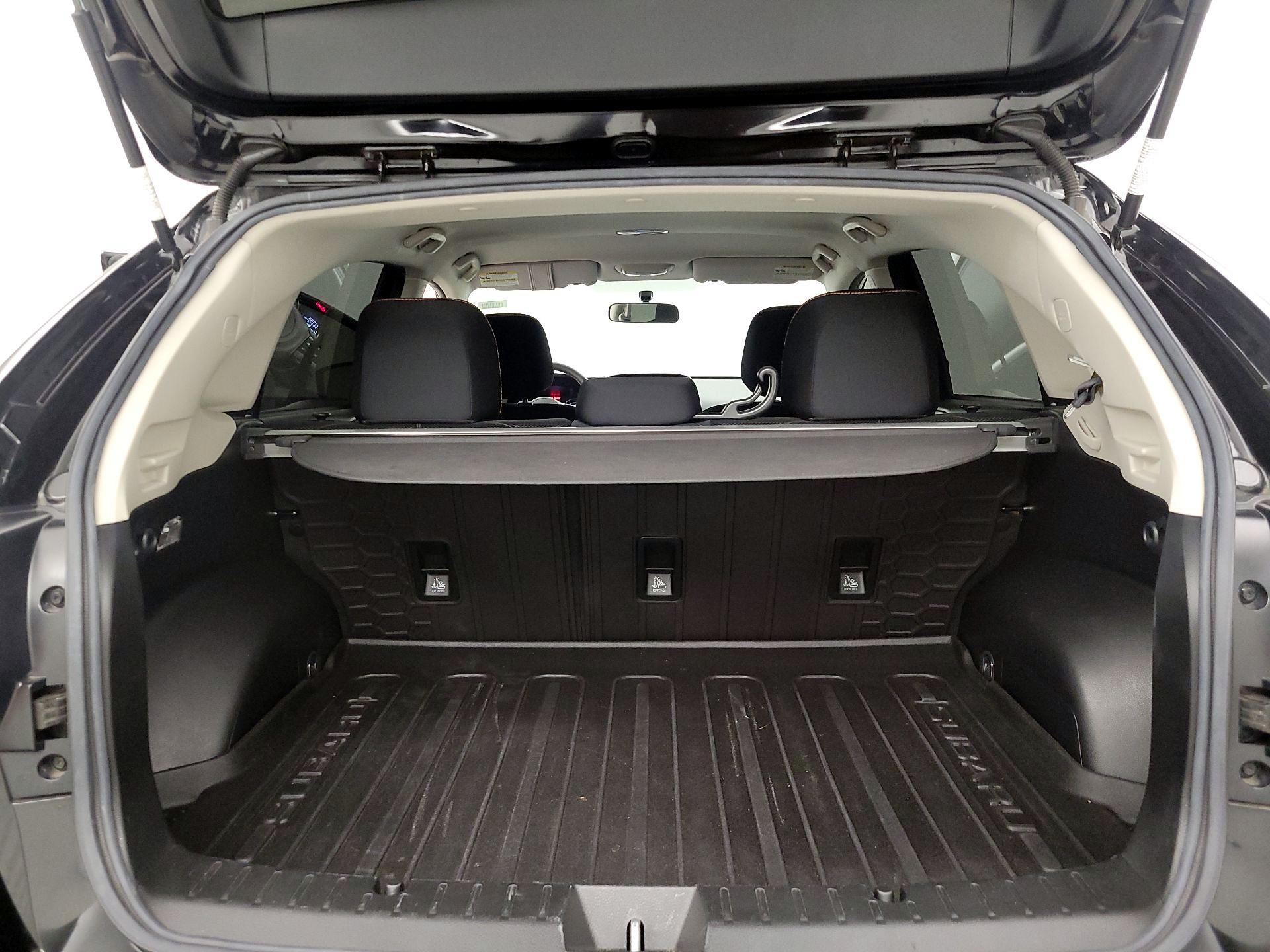 Thumbnail: 2017 Subaru Crosstrek - 20