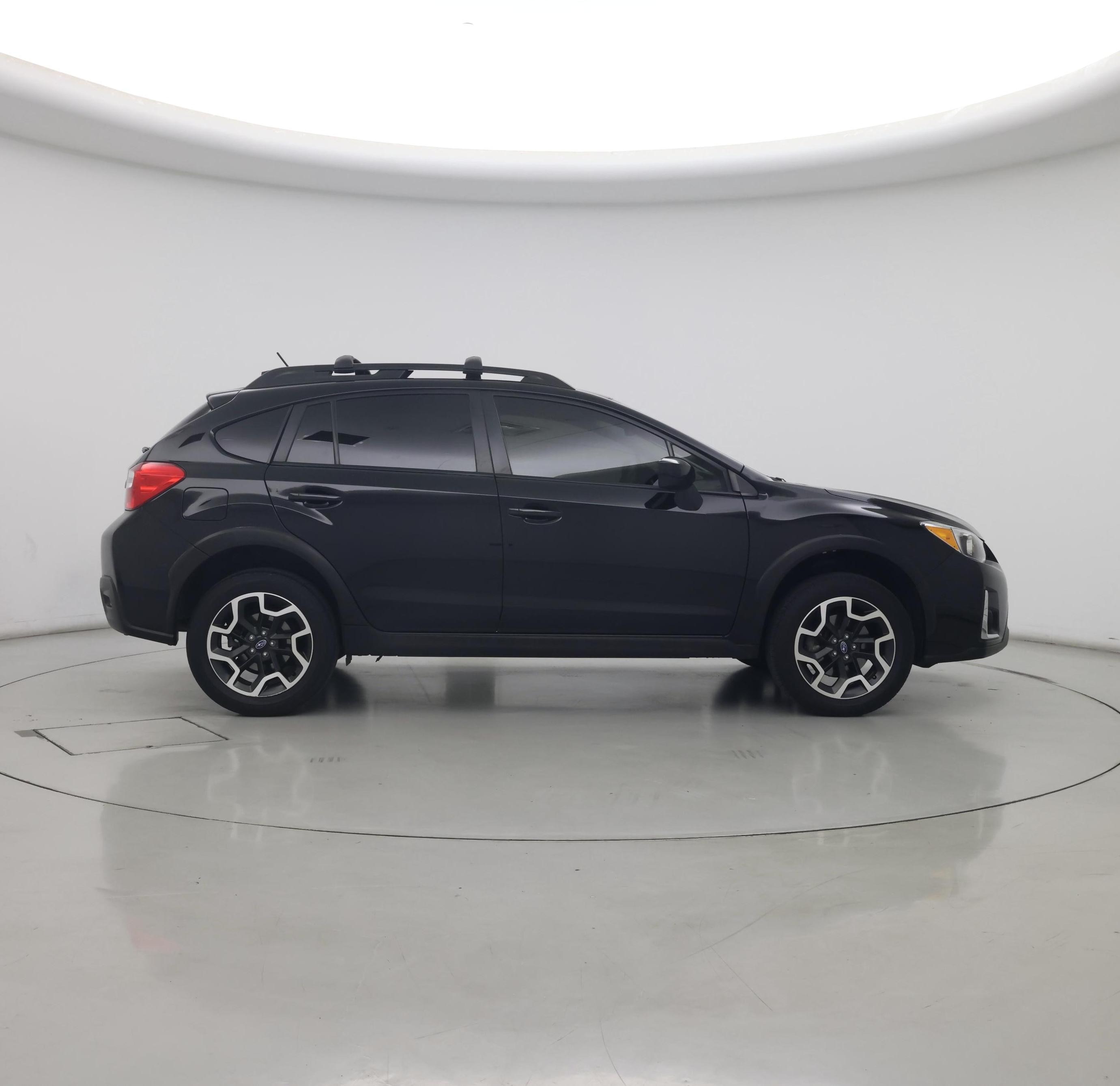 Thumbnail: 2017 Subaru Crosstrek - 7