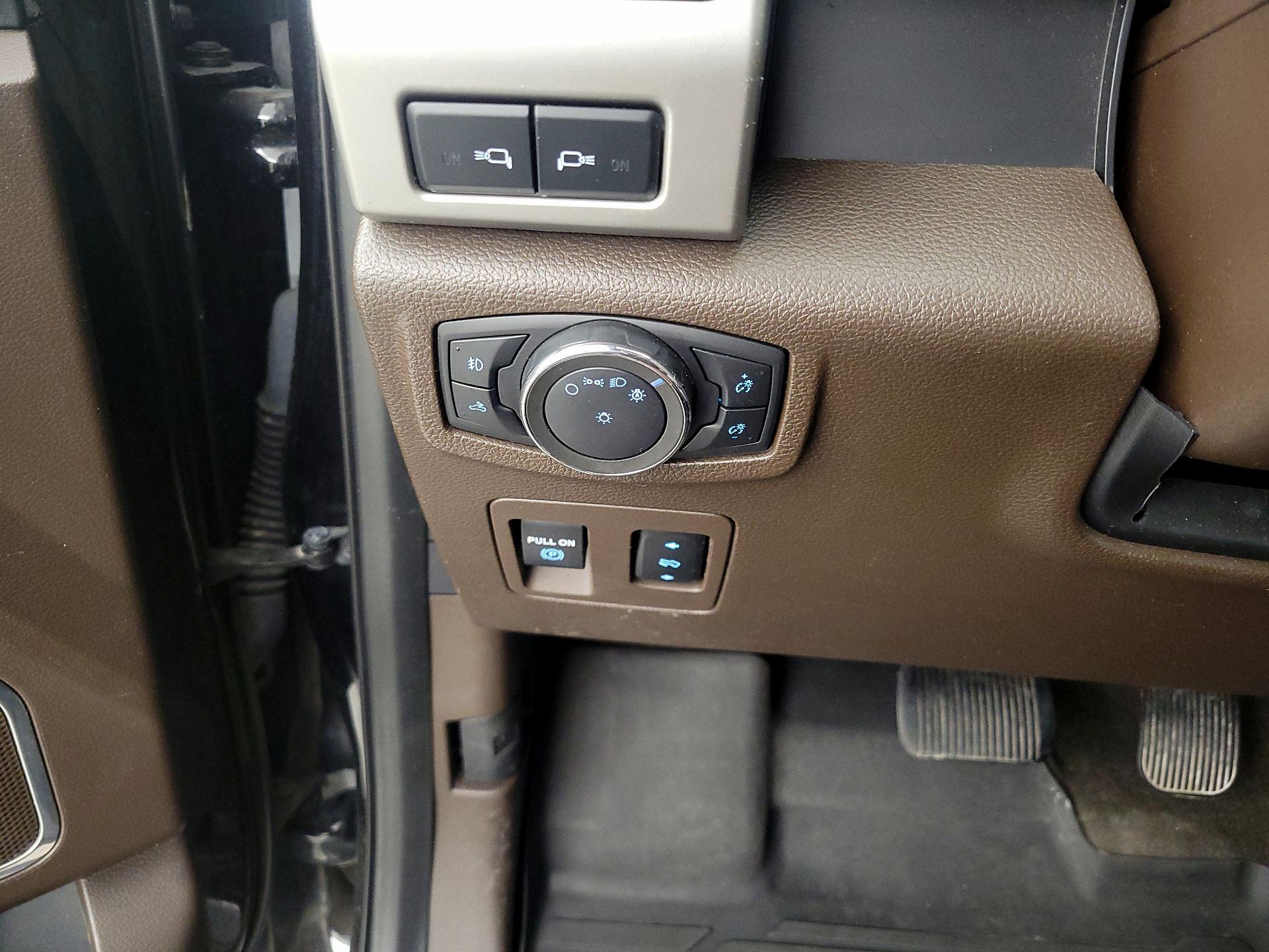 Thumbnail: 2020 Ford F-150 - 13