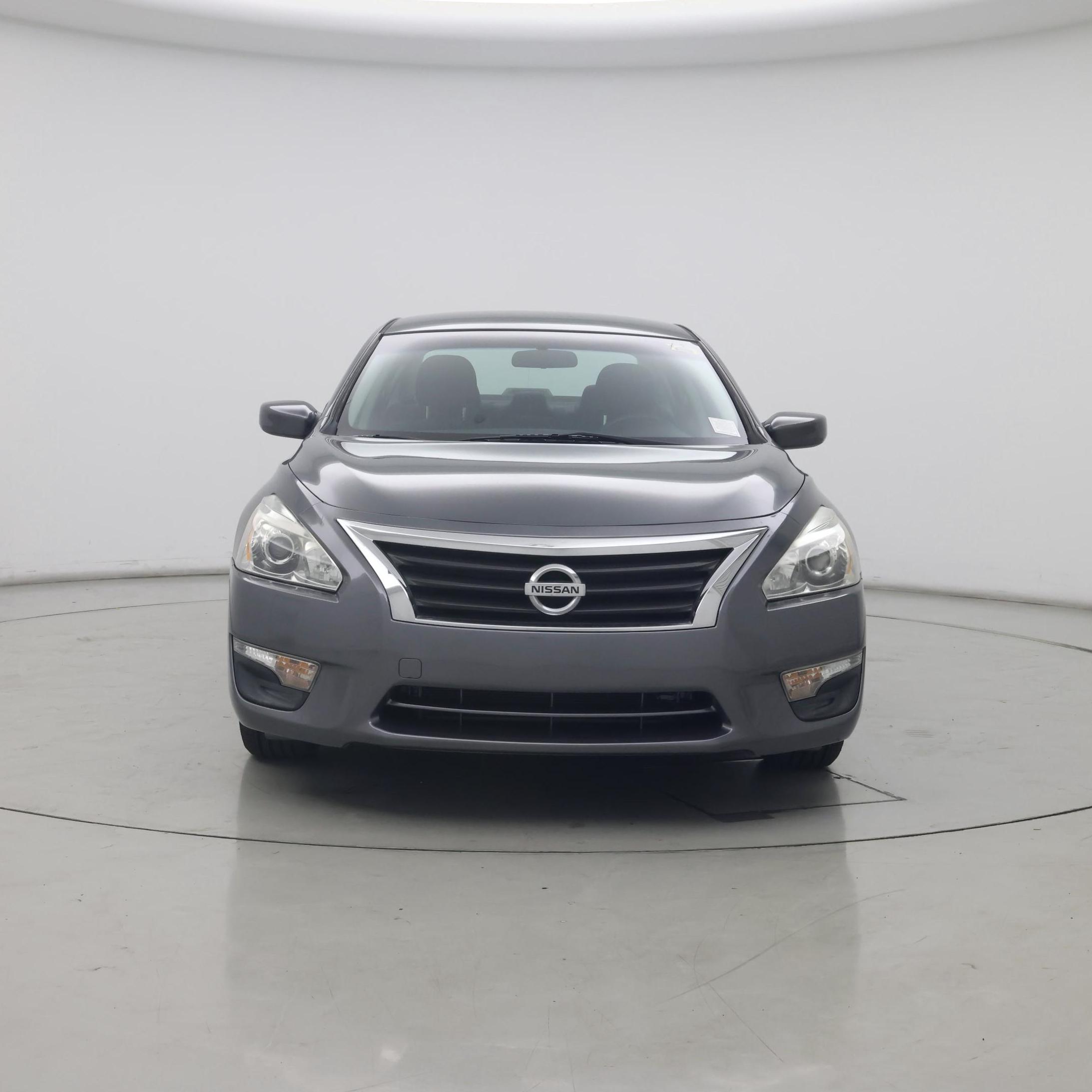Thumbnail: 2015 Nissan Altima - 5