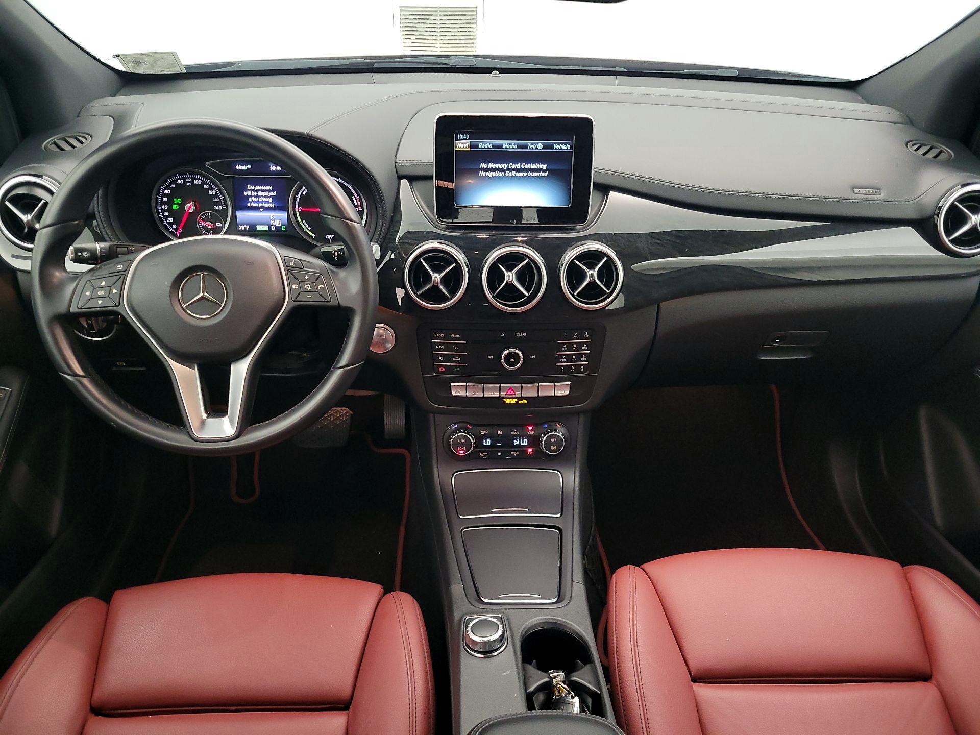 Thumbnail: 2016 Mercedes-Benz B-Class - 9