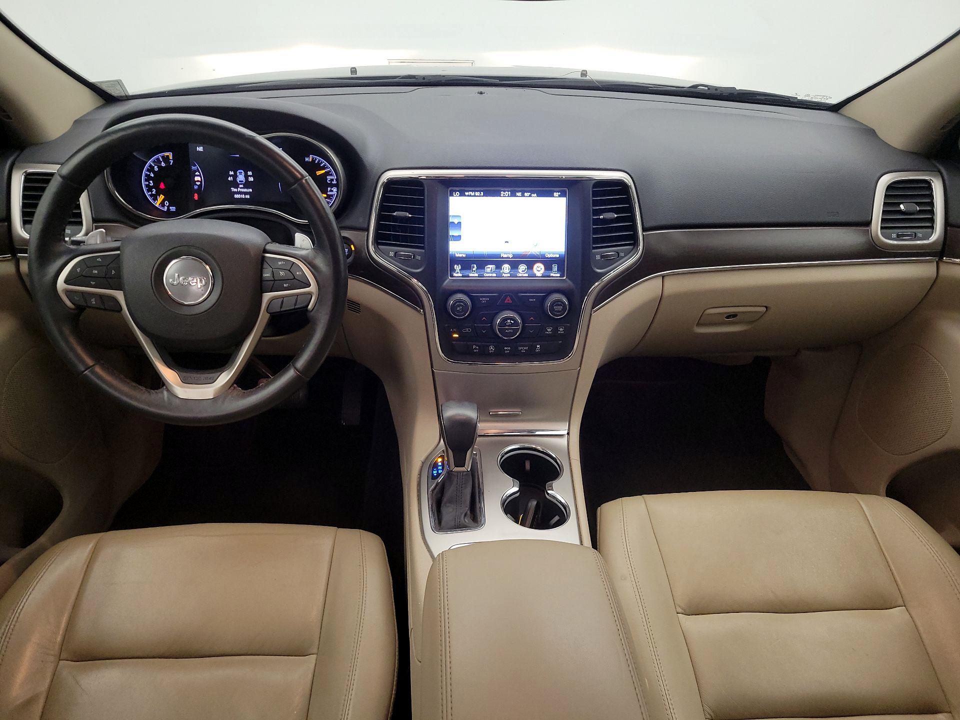 Thumbnail: 2017 Jeep Grand Cherokee - 9