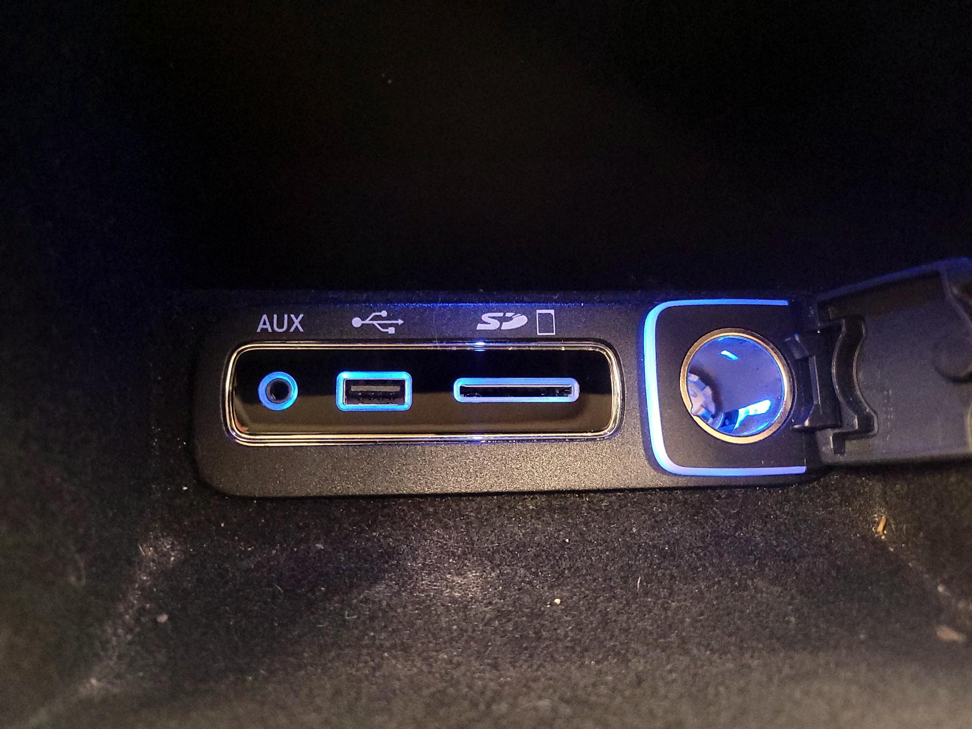 Thumbnail: 2017 Jeep Grand Cherokee - 19