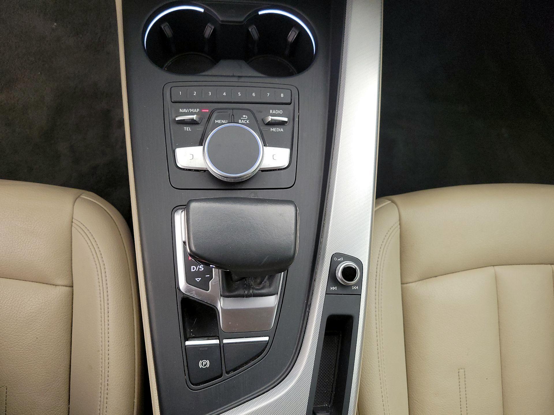 Thumbnail: 2018 Audi A4 - 17