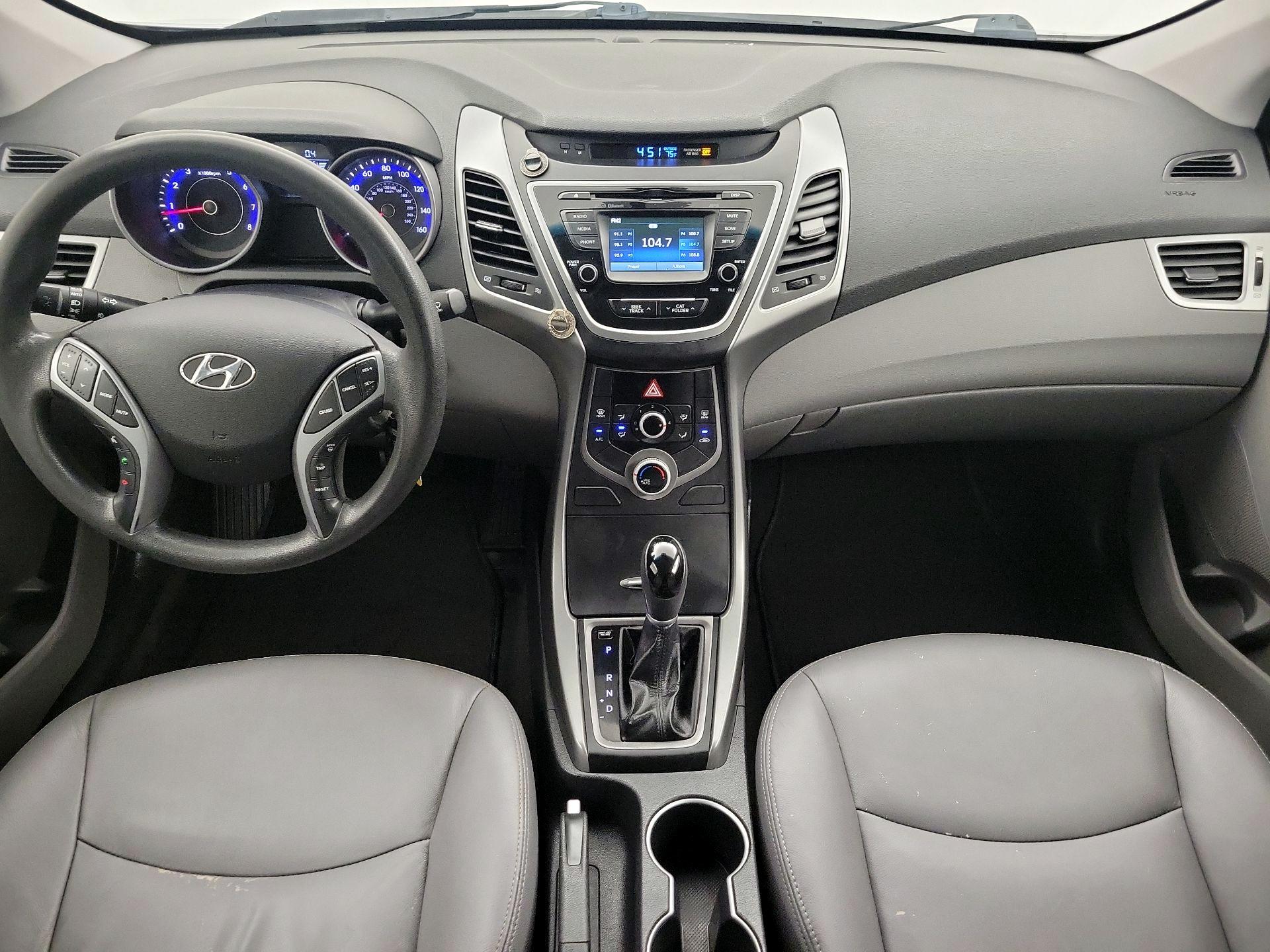 Thumbnail: 2015 Hyundai Elantra - 9