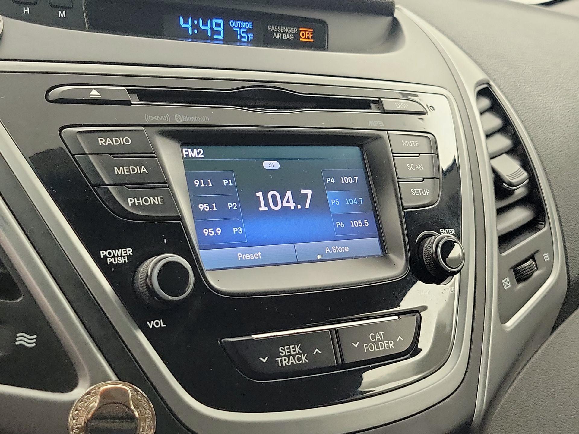 Thumbnail: 2015 Hyundai Elantra - 15