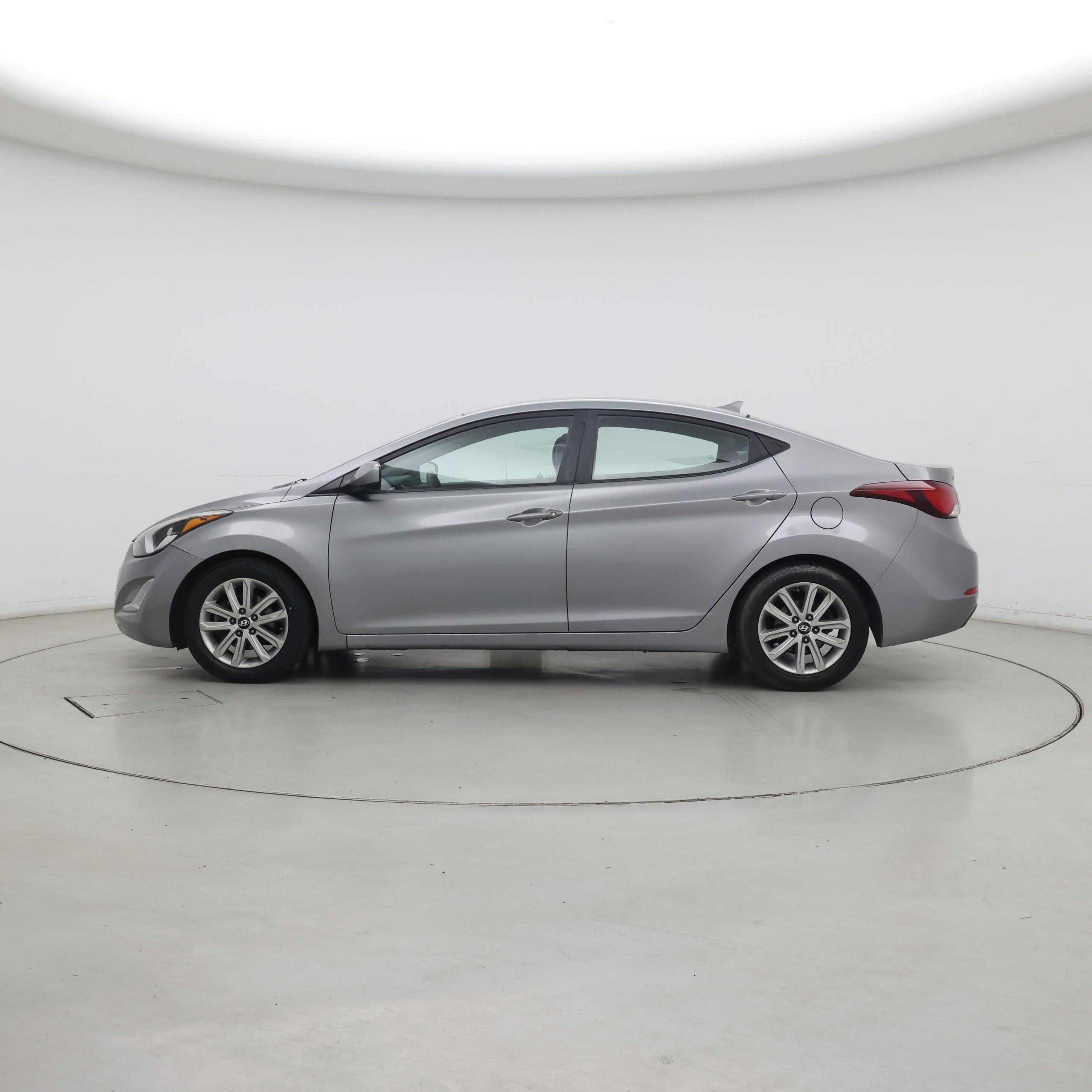 Thumbnail: 2015 Hyundai Elantra - 3