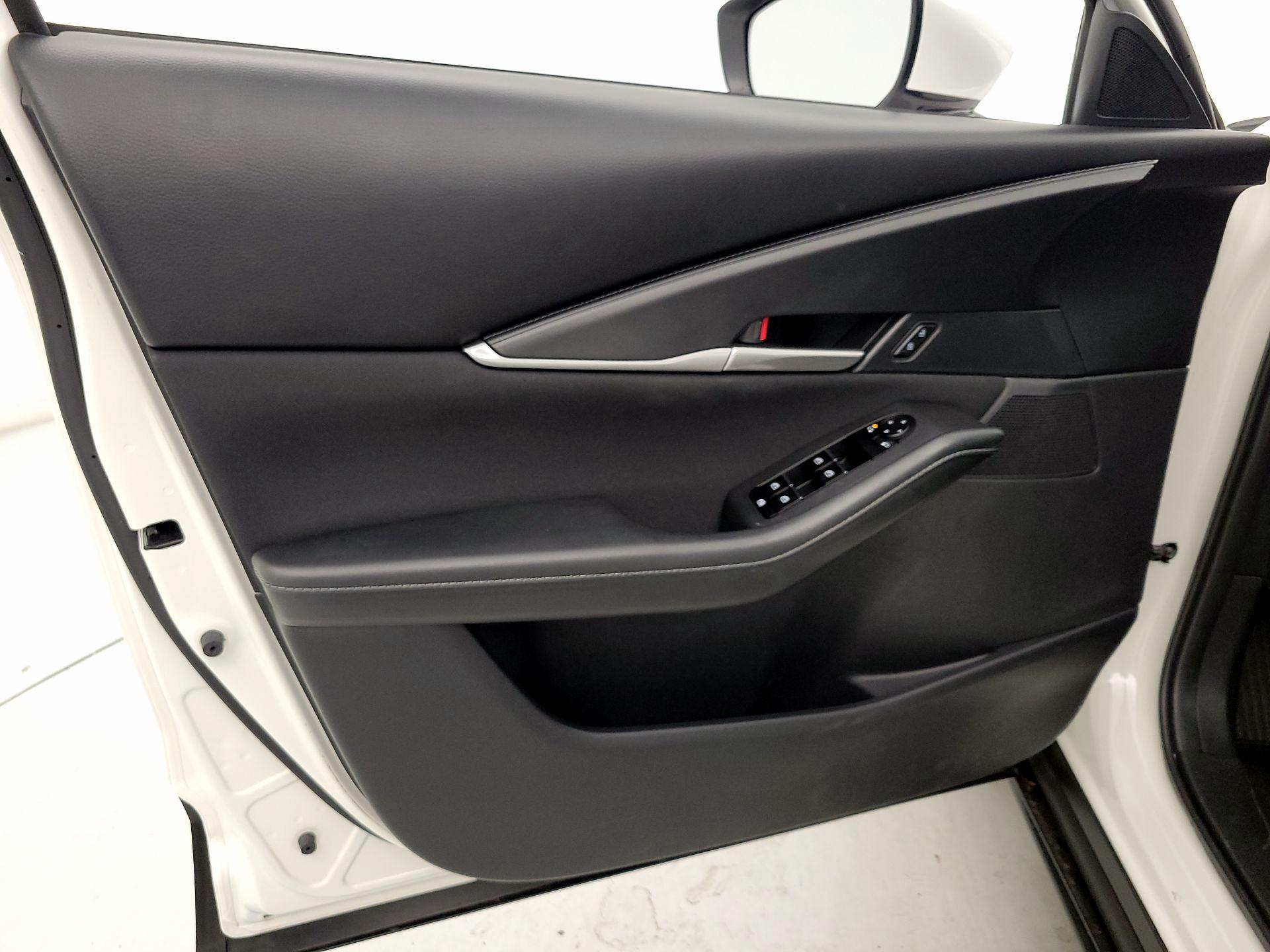 Thumbnail: 2023 Mazda CX-30 - 12