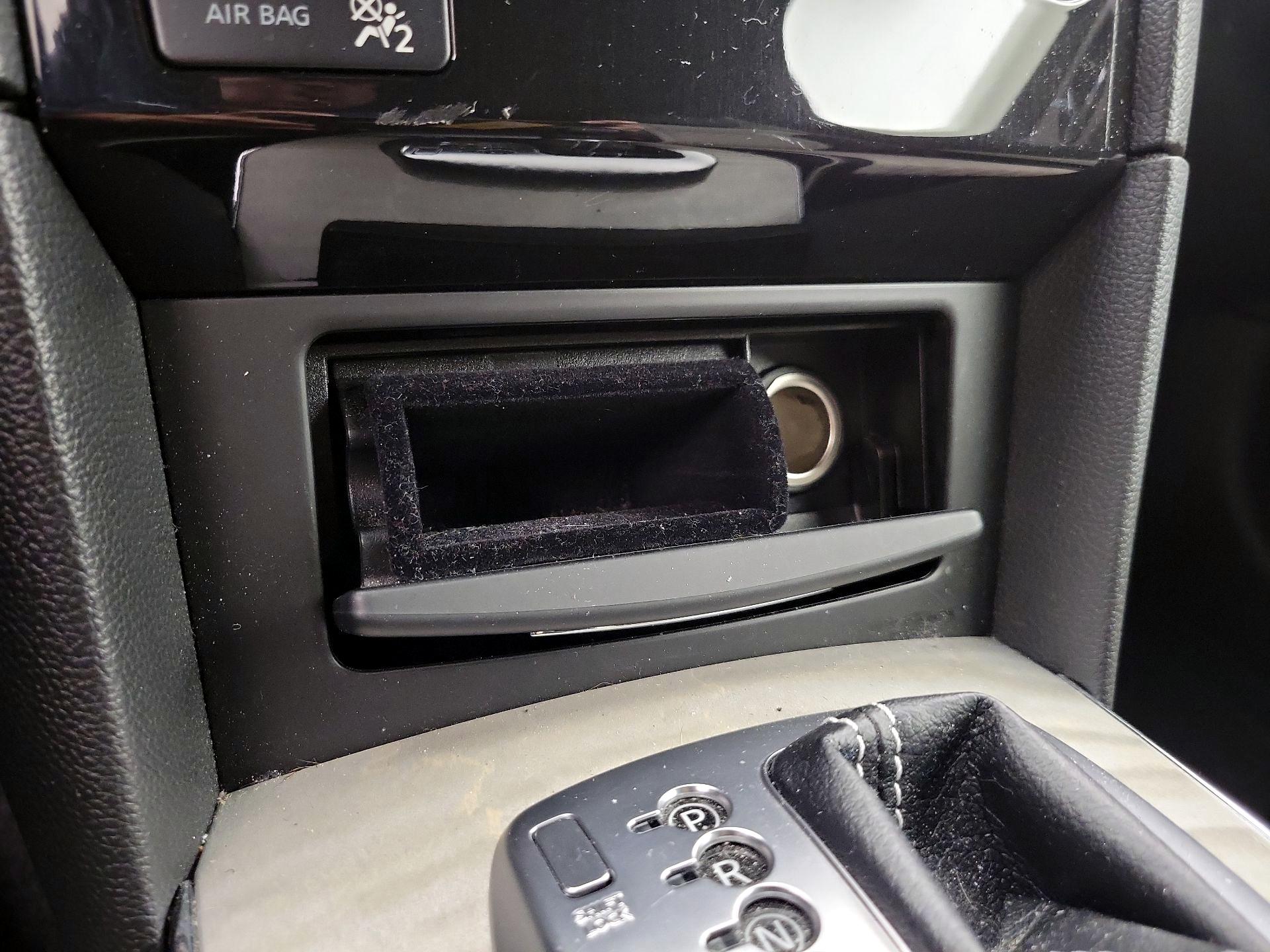 Thumbnail: 2017 INFINITI QX70 - 19