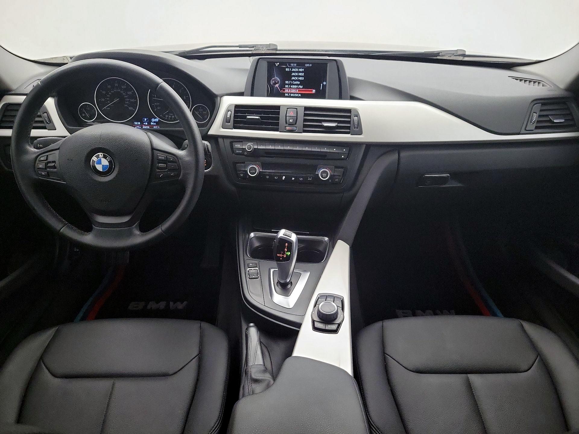 Thumbnail: 2015 BMW 3 Series - 9