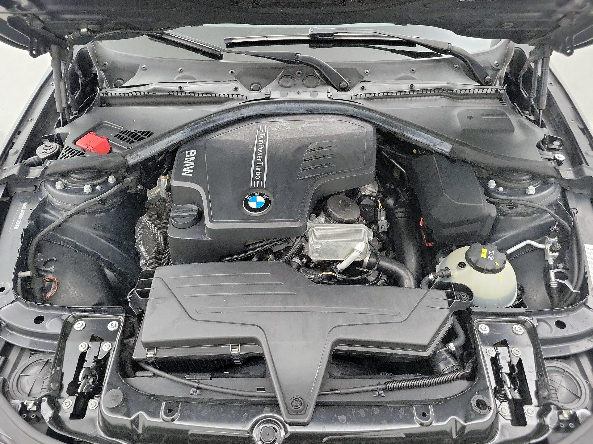 Thumbnail: 2015 BMW 3 Series - 20