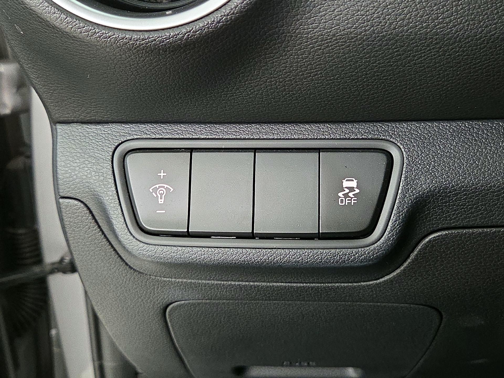 Thumbnail: 2024 Kia Forte - 13