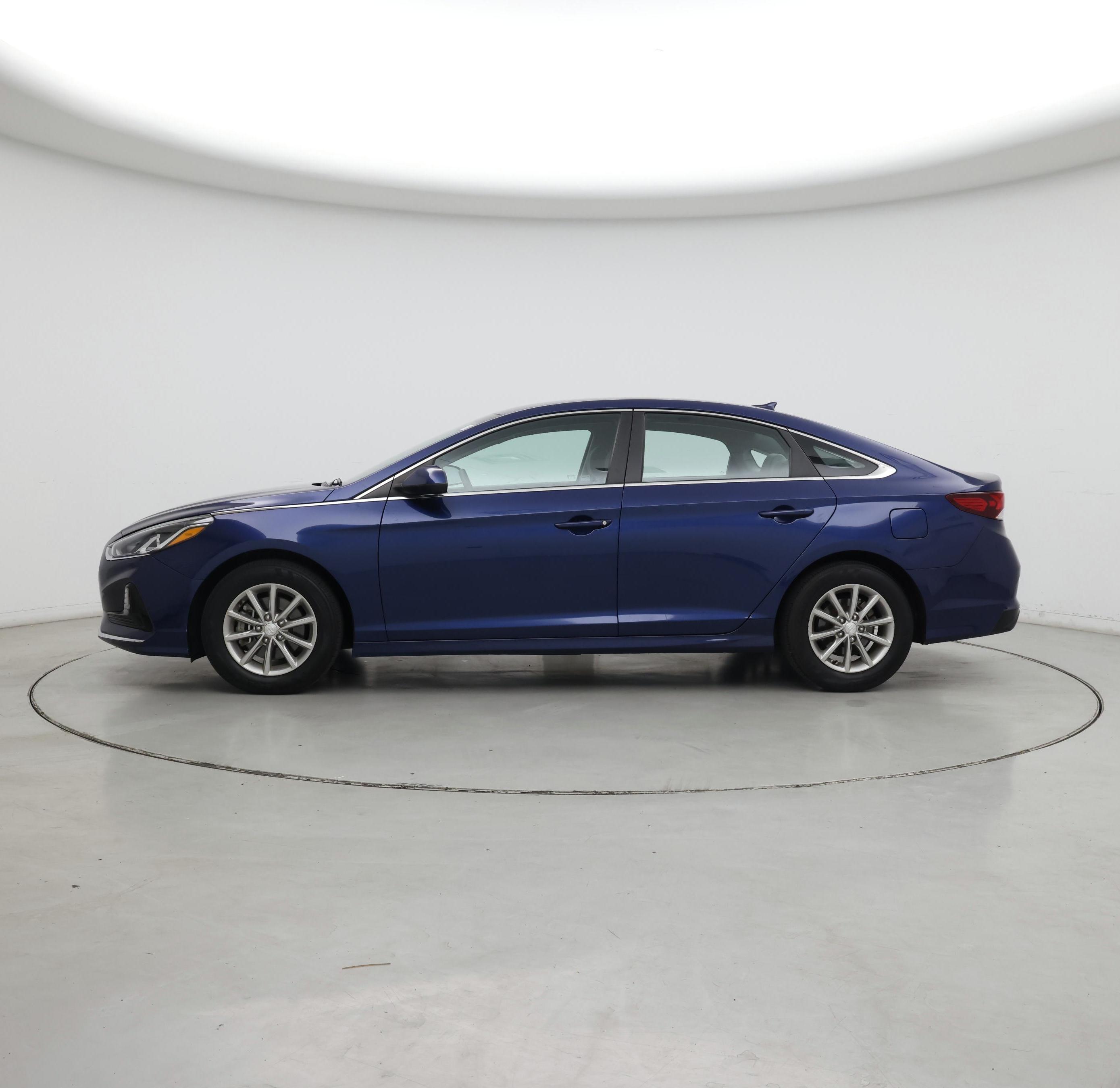 Thumbnail: 2019 Hyundai Sonata - 3