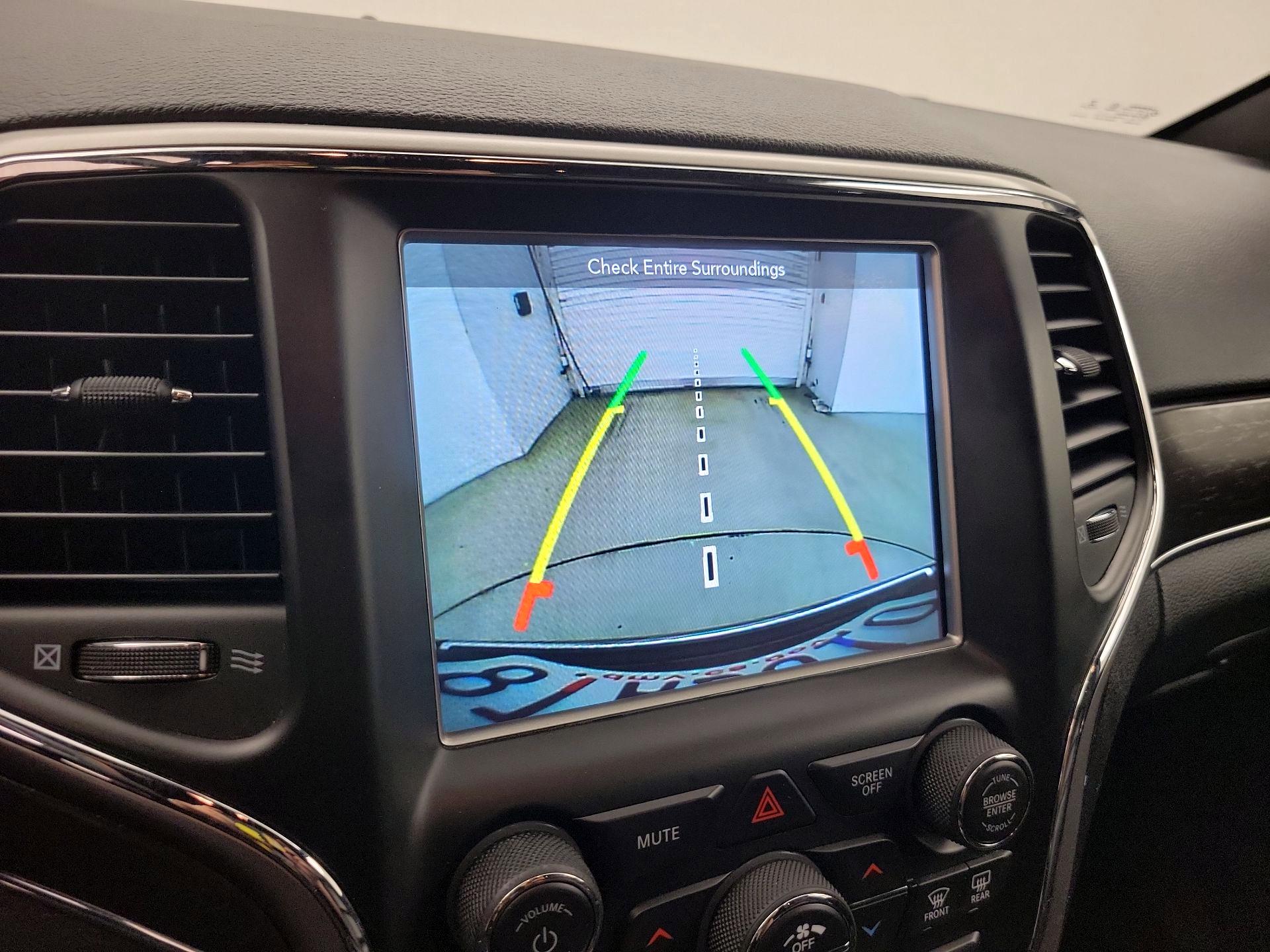 Thumbnail: 2018 Jeep Grand Cherokee - 15