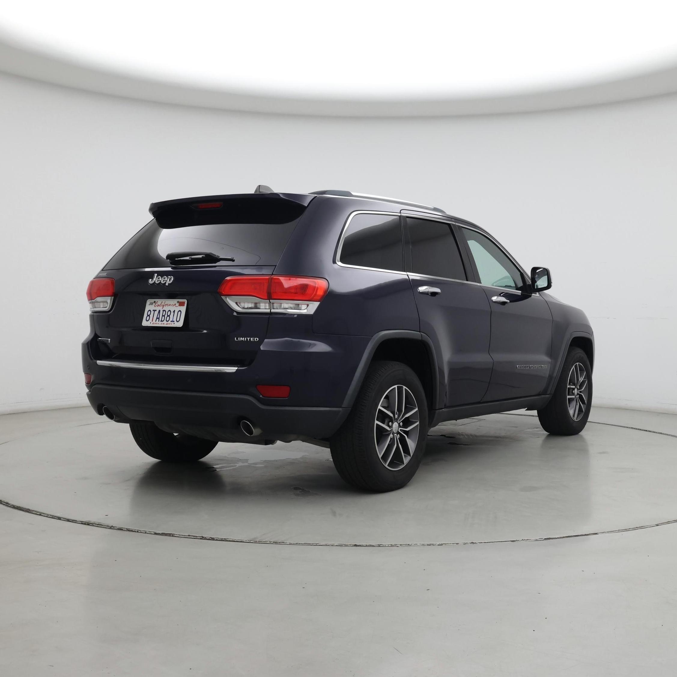 Thumbnail: 2018 Jeep Grand Cherokee - 8