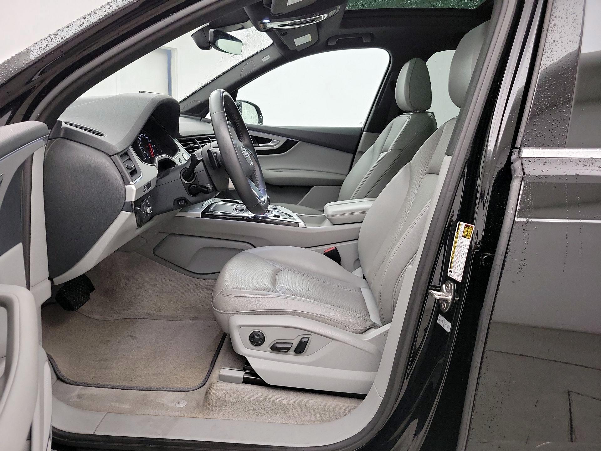 Thumbnail: 2018 Audi Q7 - 11