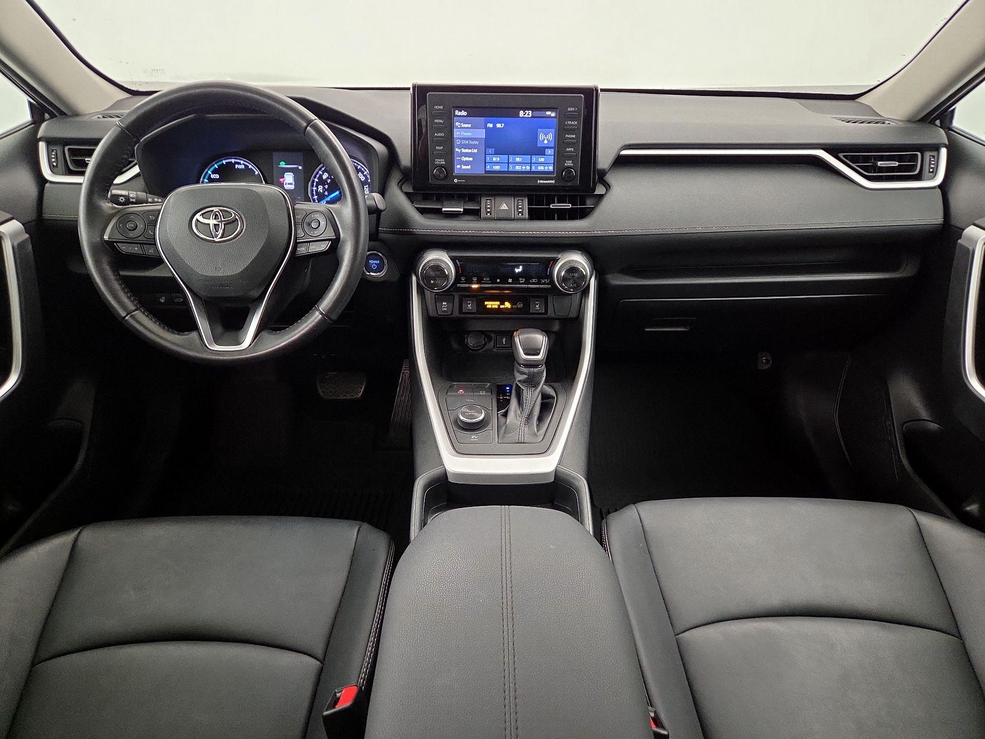 Thumbnail: 2021 Toyota RAV4 - 9