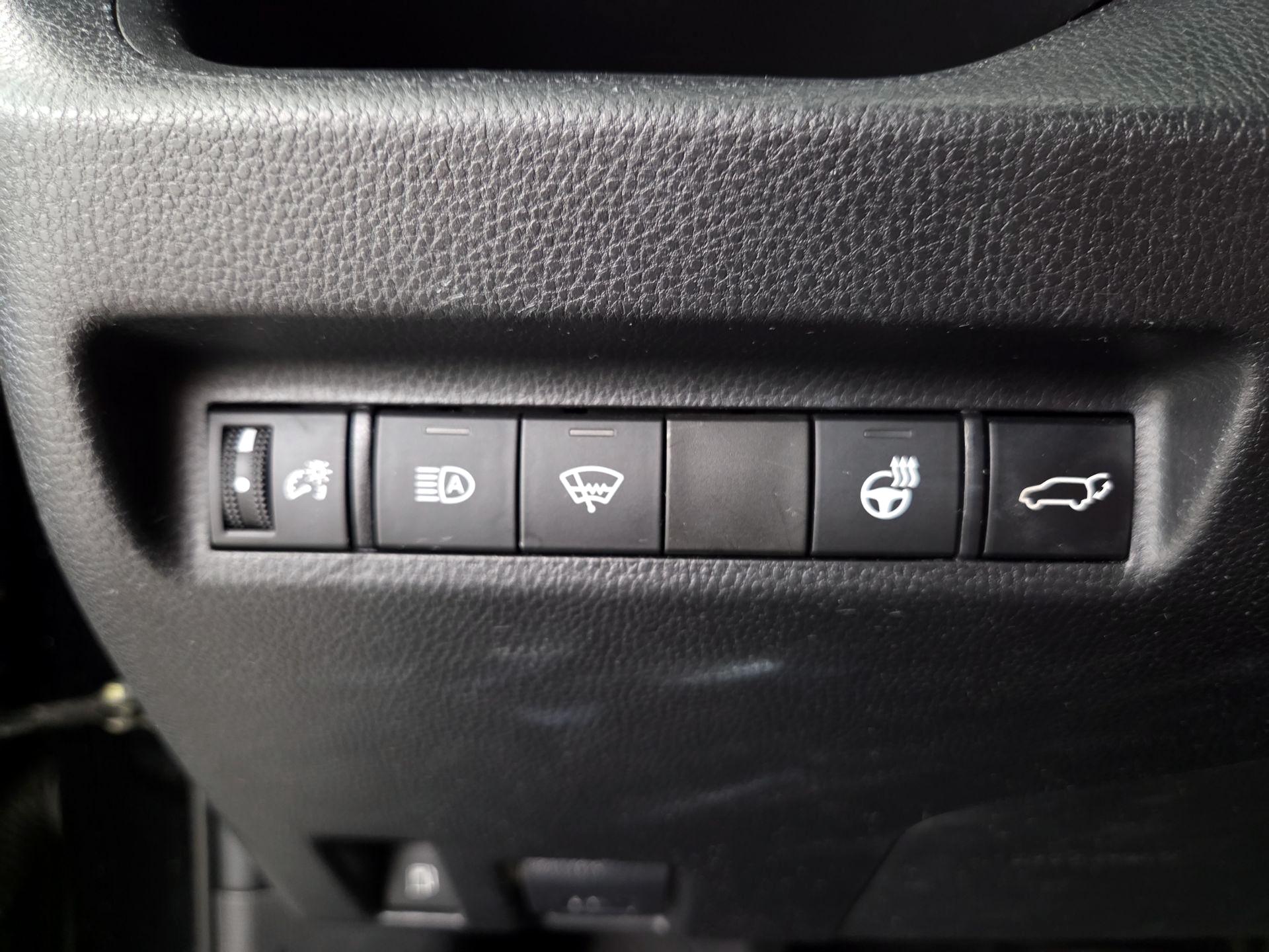 Thumbnail: 2021 Toyota RAV4 - 13