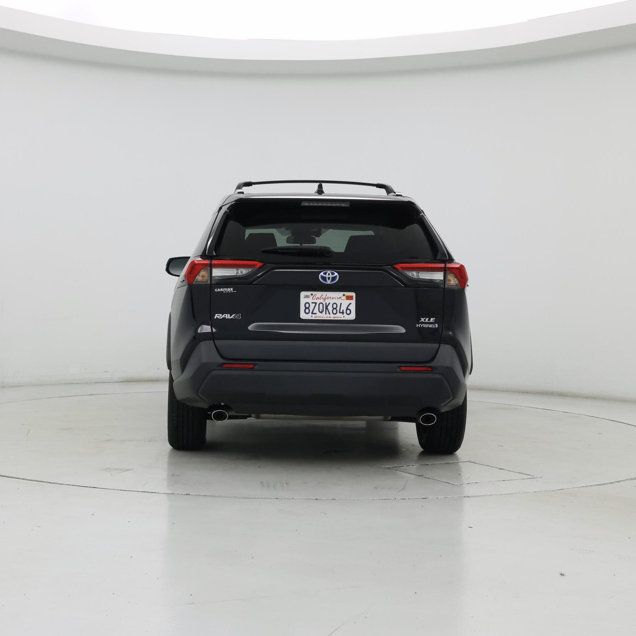 Thumbnail: 2021 Toyota RAV4 - 6