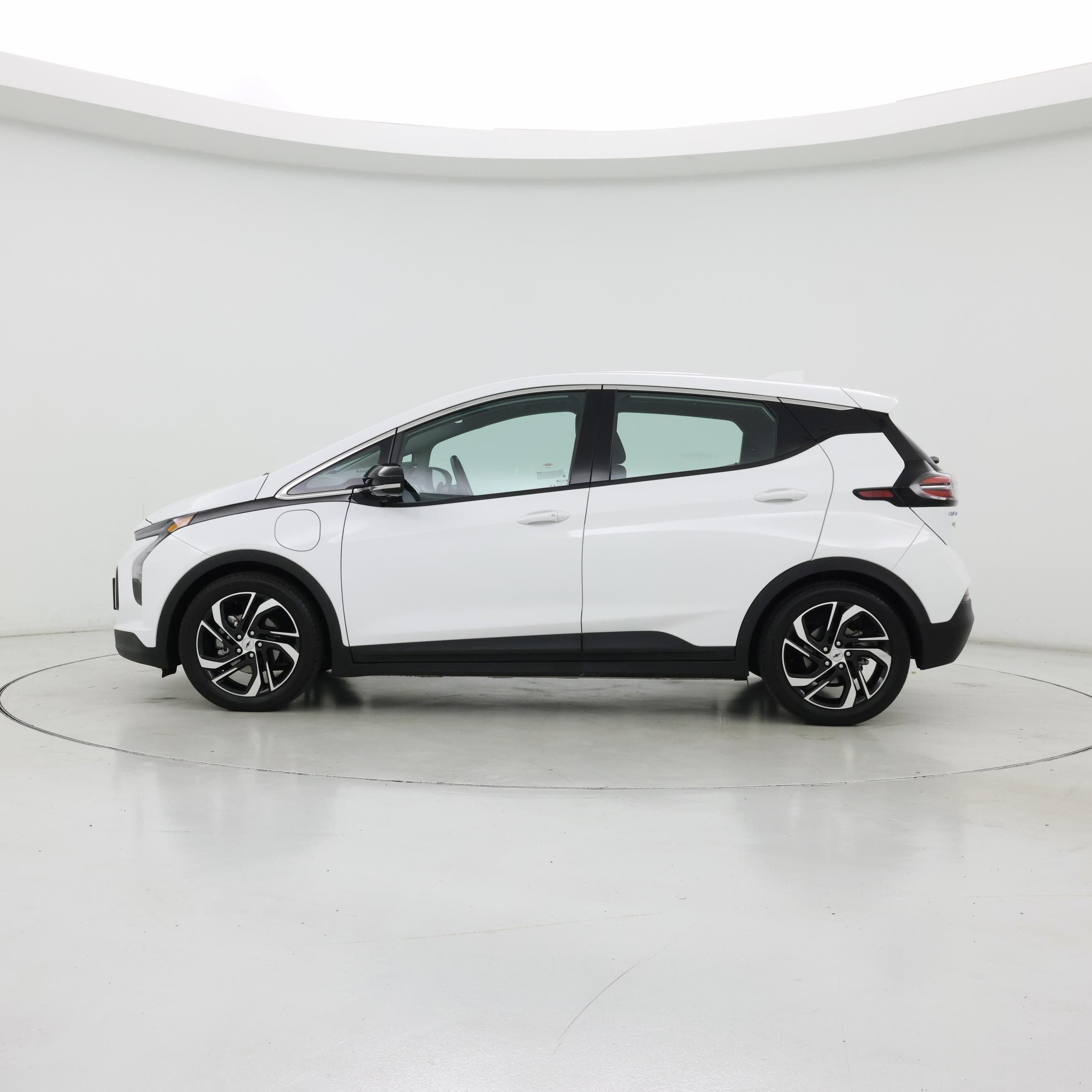 Thumbnail: 2023 Chevrolet Bolt EV - 3