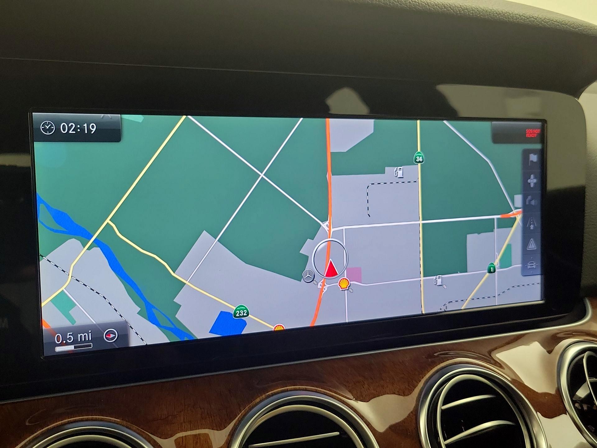 Thumbnail: 2017 Mercedes-Benz E-Class - 13