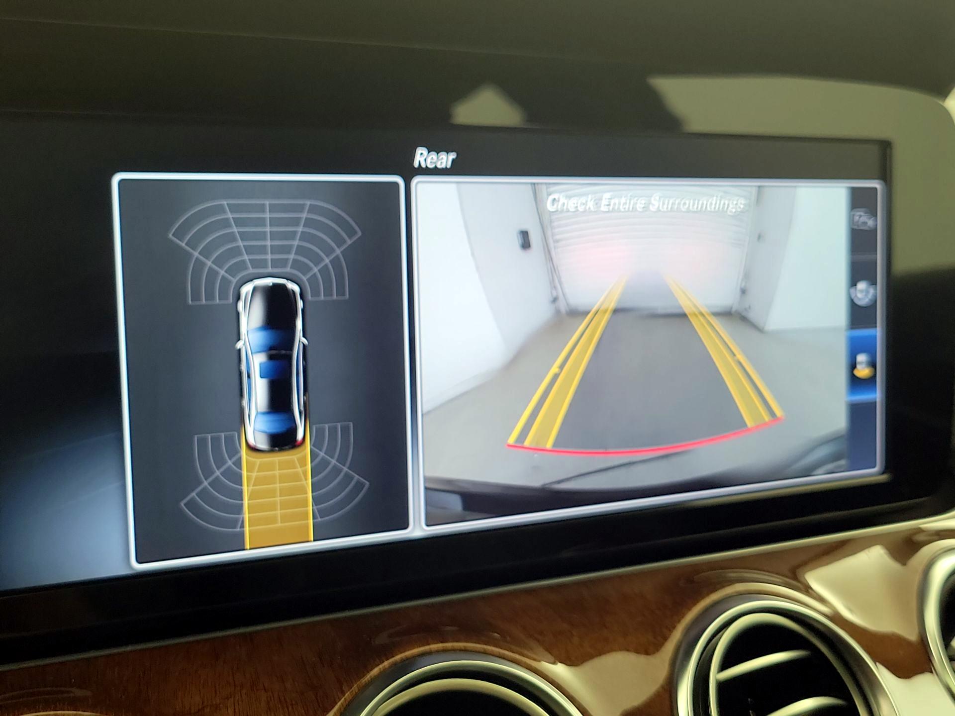 Thumbnail: 2017 Mercedes-Benz E-Class - 14