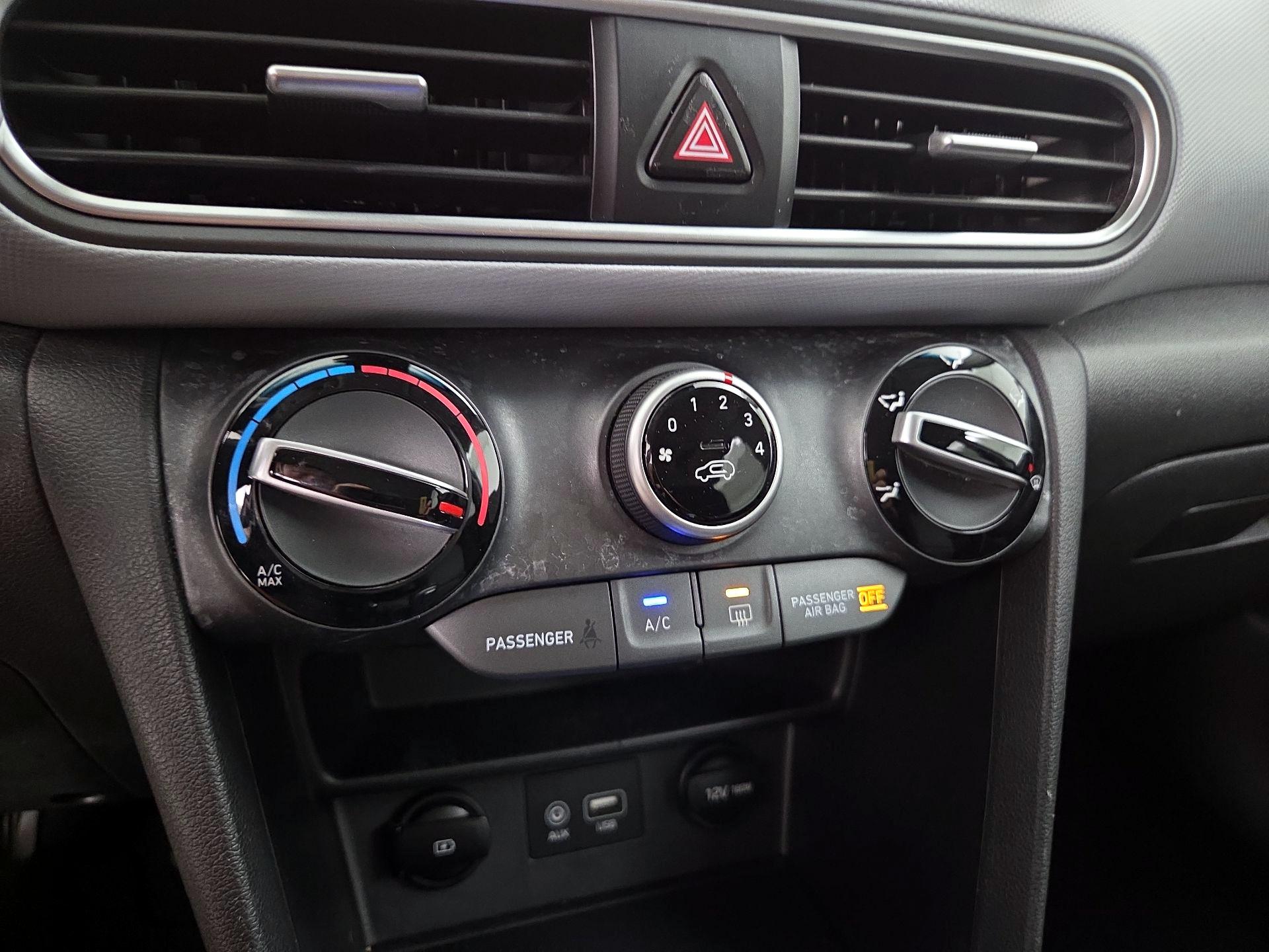 Thumbnail: 2021 Hyundai Kona - 16