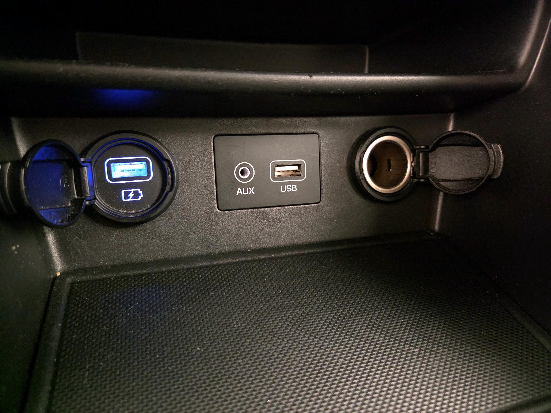 Thumbnail: 2021 Hyundai Kona - 18