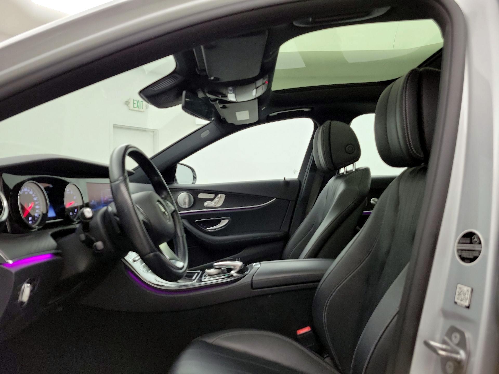 Thumbnail: 2017 Mercedes-Benz E-Class - 20