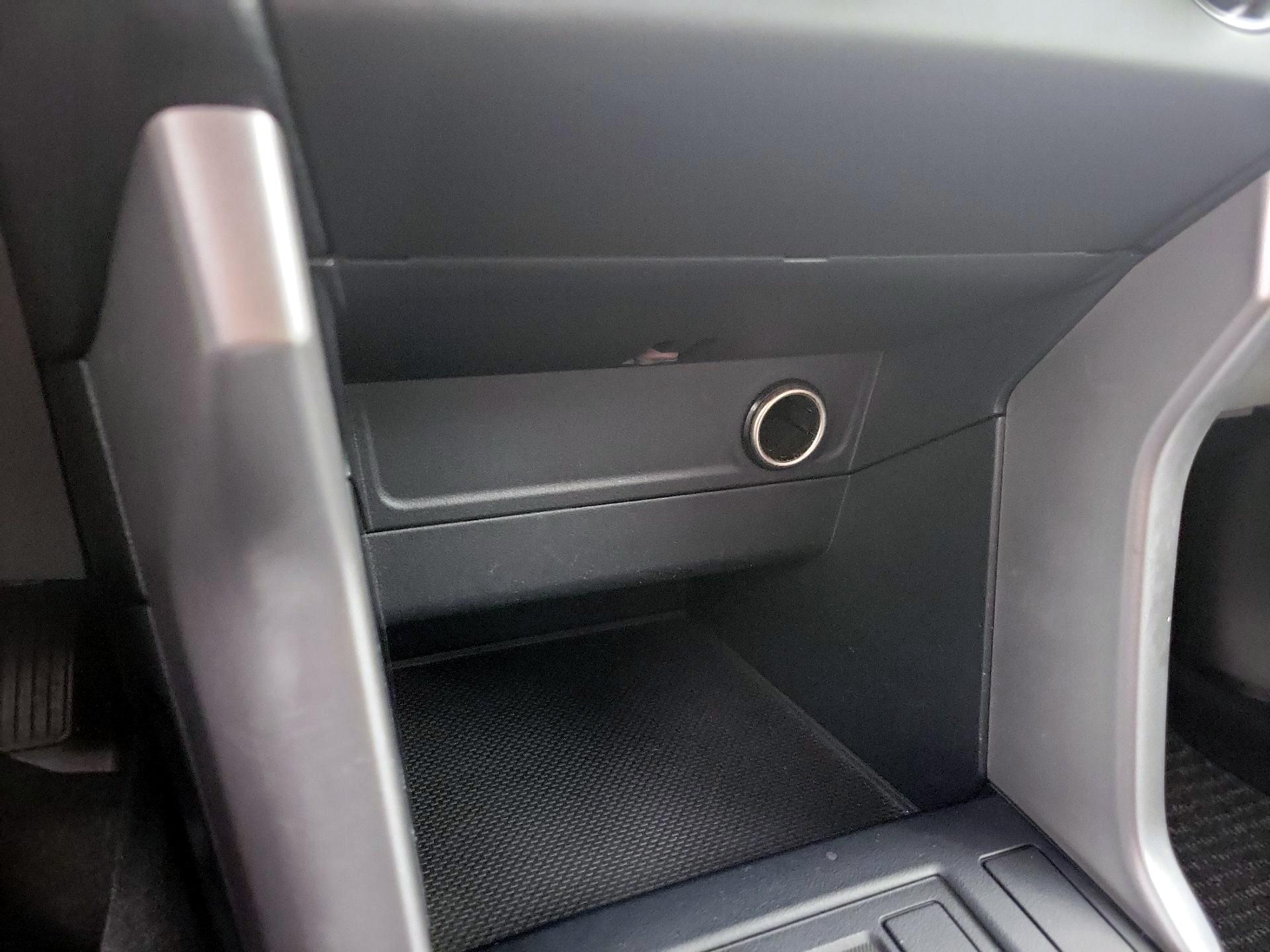 Thumbnail: 2016 Subaru Forester - 18