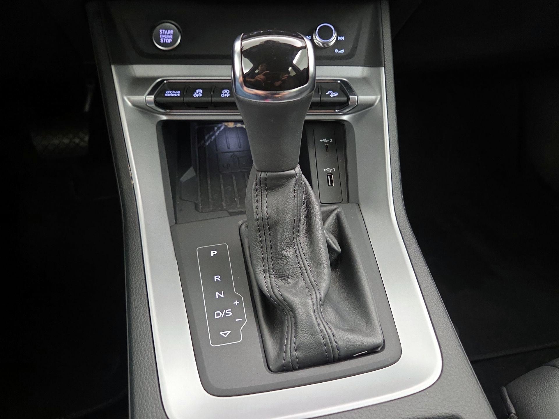 Thumbnail: 2020 Audi Q3 - 18