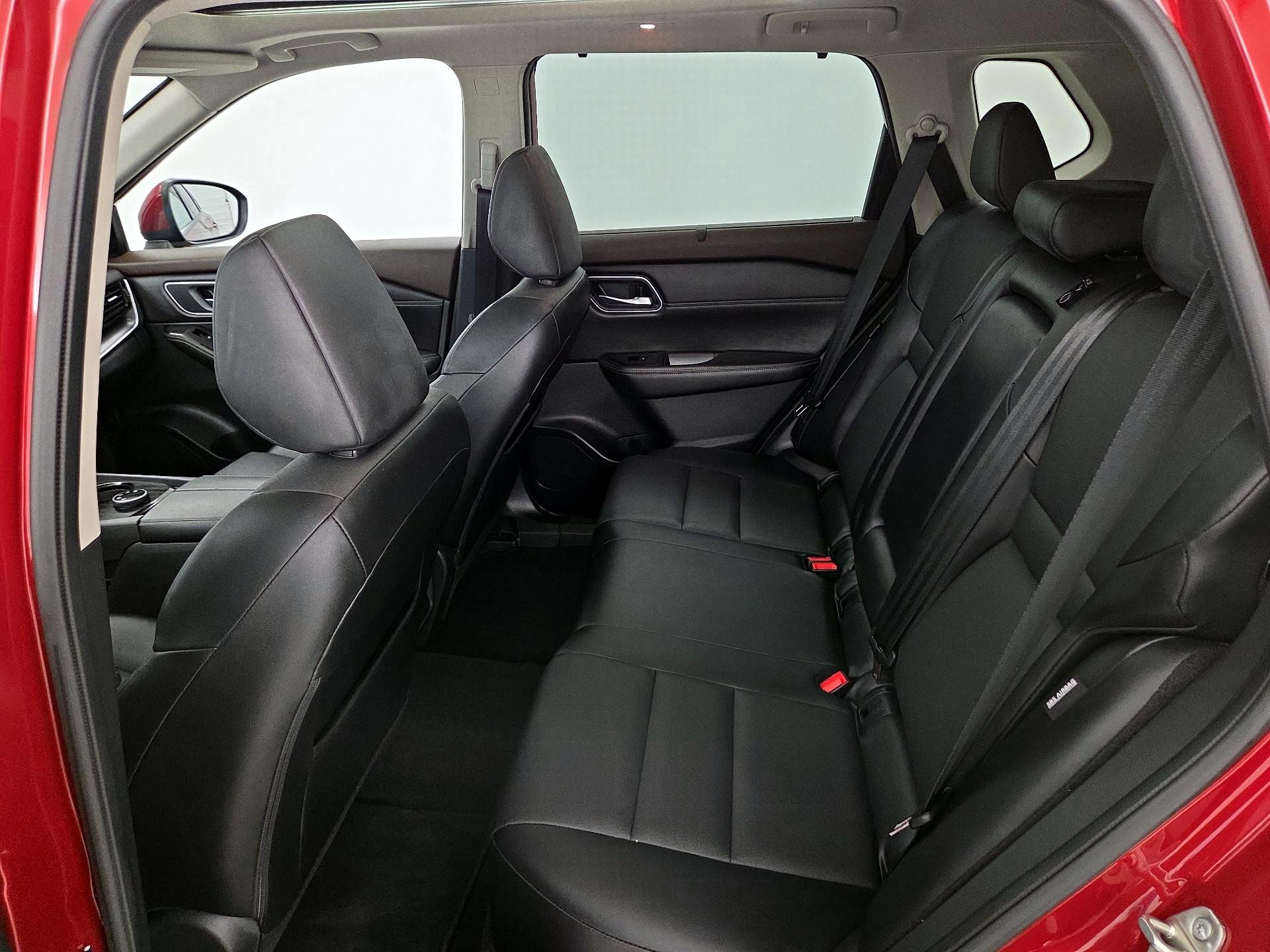 Thumbnail: 2021 Nissan Rogue - 20