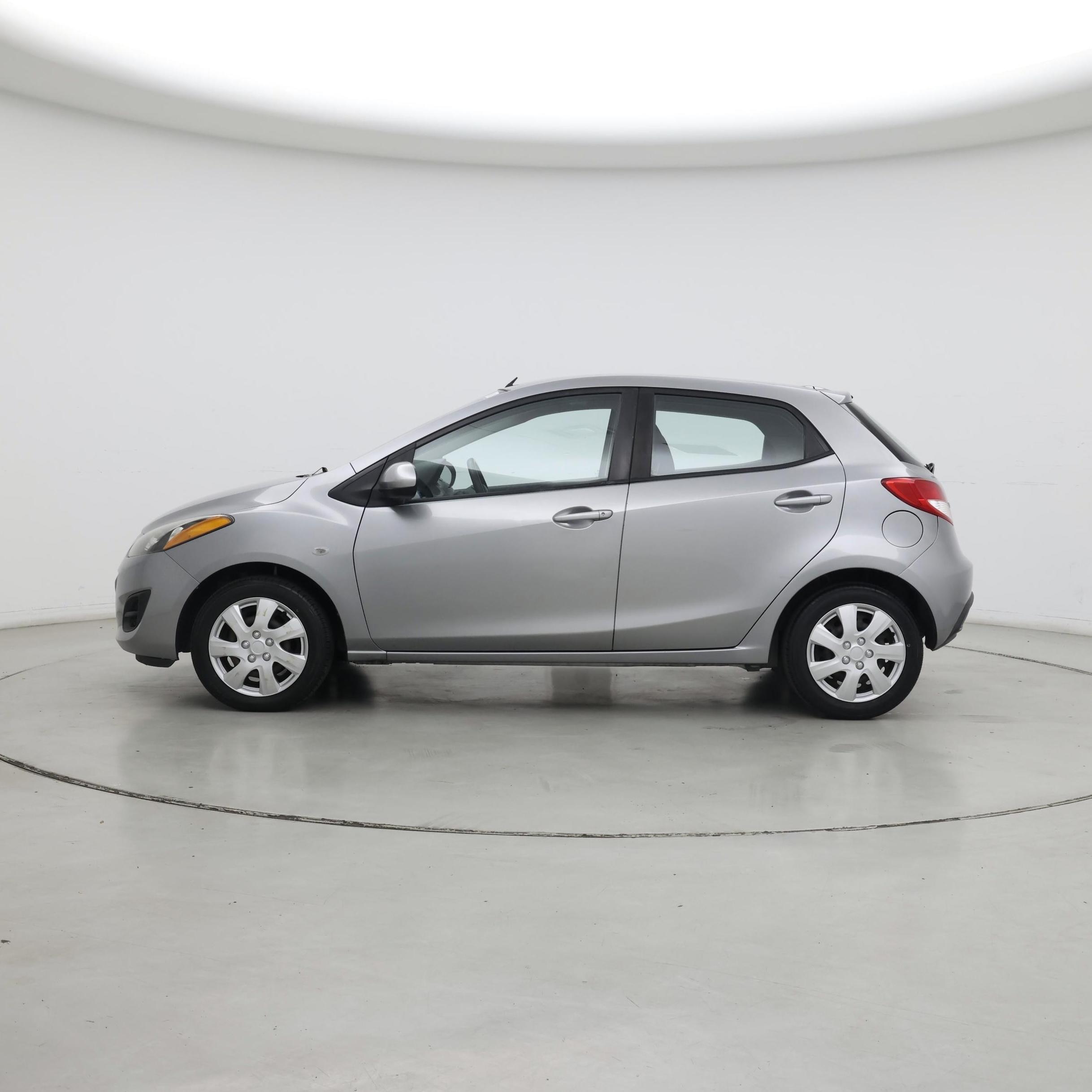 Thumbnail: 2014 Mazda Mazda2 - 3