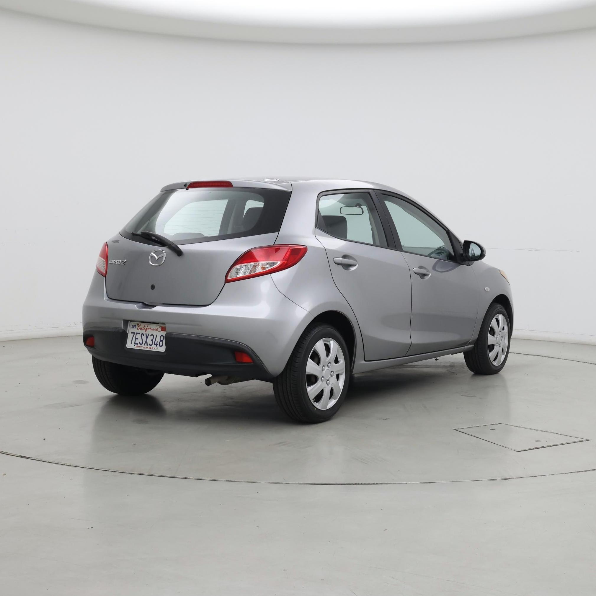 Thumbnail: 2014 Mazda Mazda2 - 8