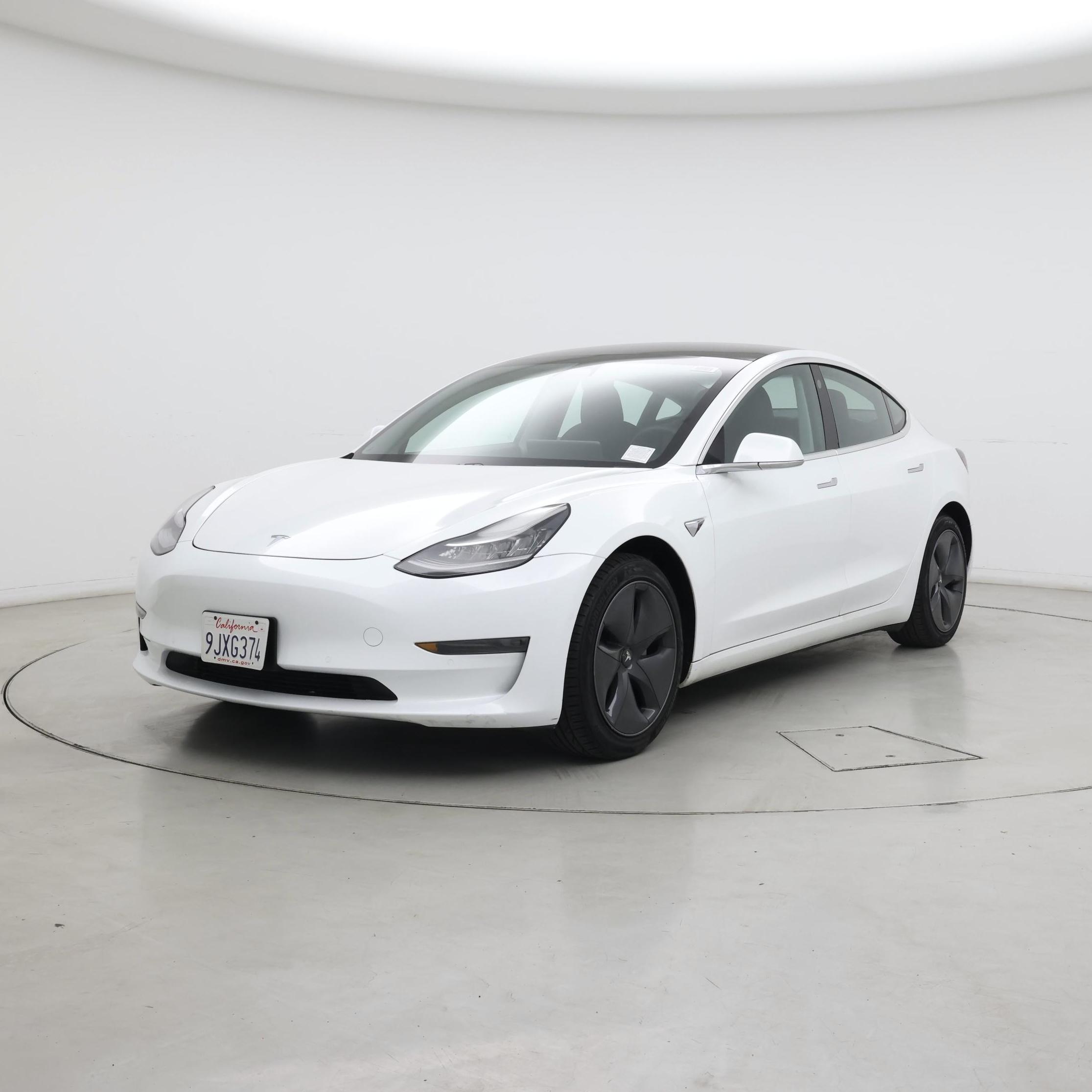 Thumbnail: 2020 Tesla Model 3 - 4