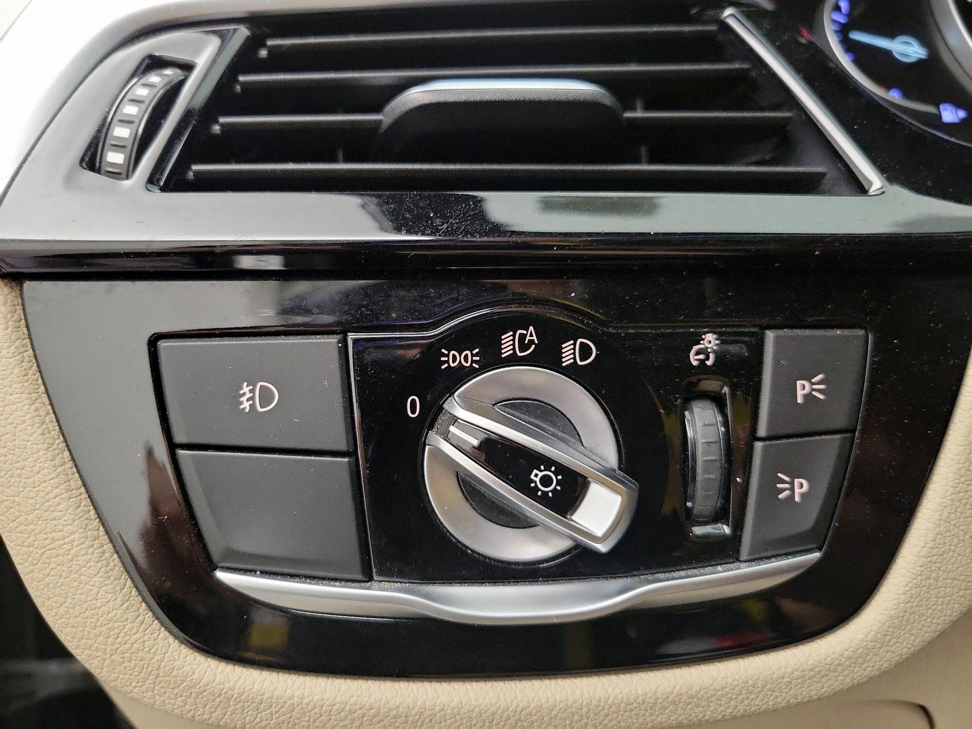 Thumbnail: 2018 BMW 5 Series - 13