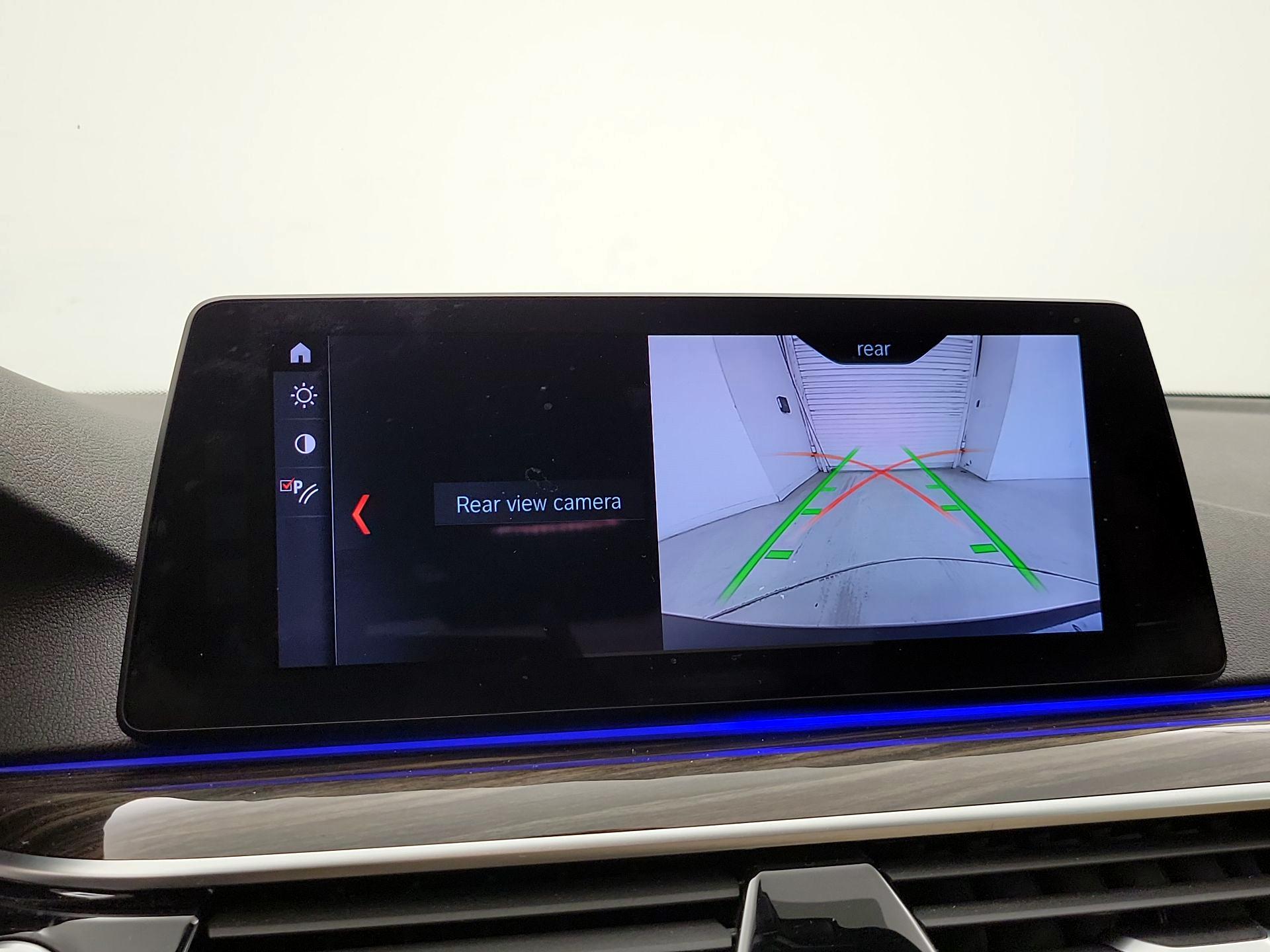 Thumbnail: 2018 BMW 5 Series - 15